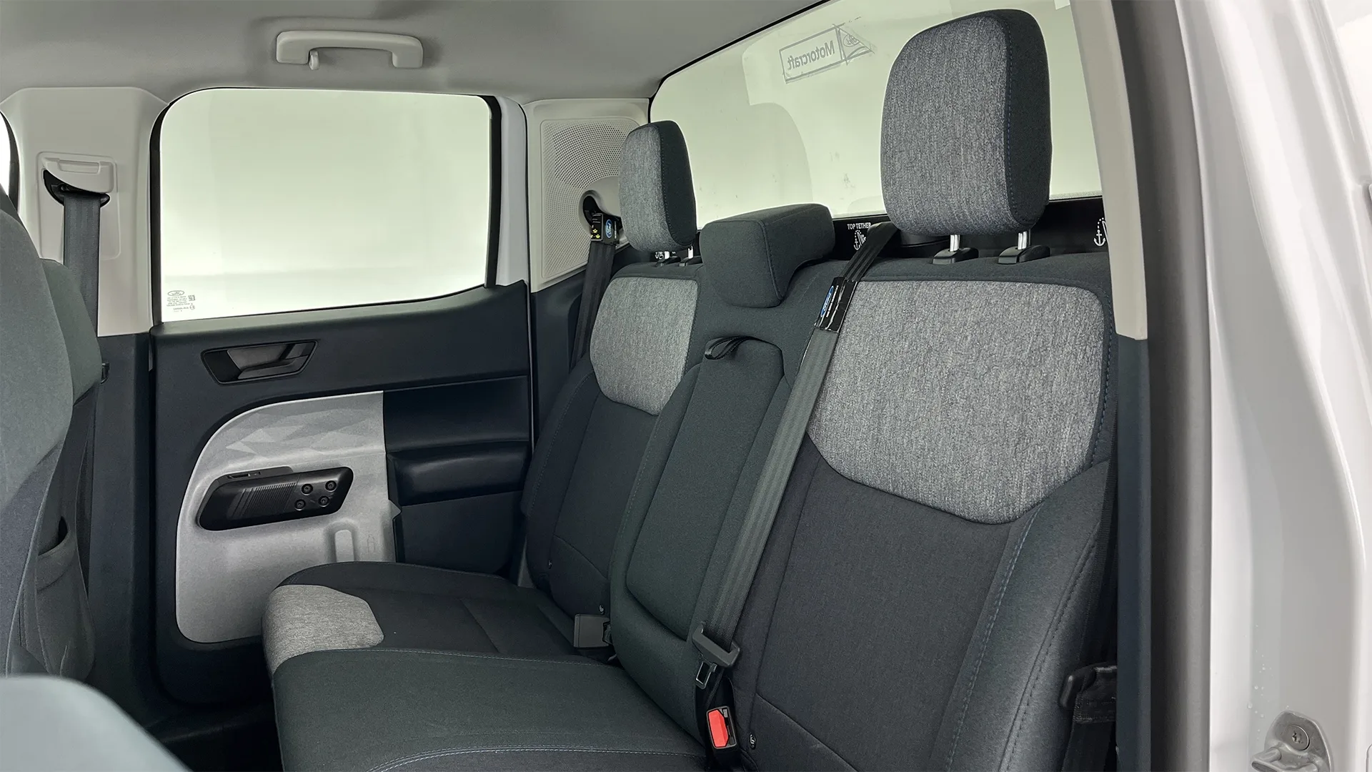 FORD MAVERICK XLT [ICE] AT 2000CC 4X4 7AB