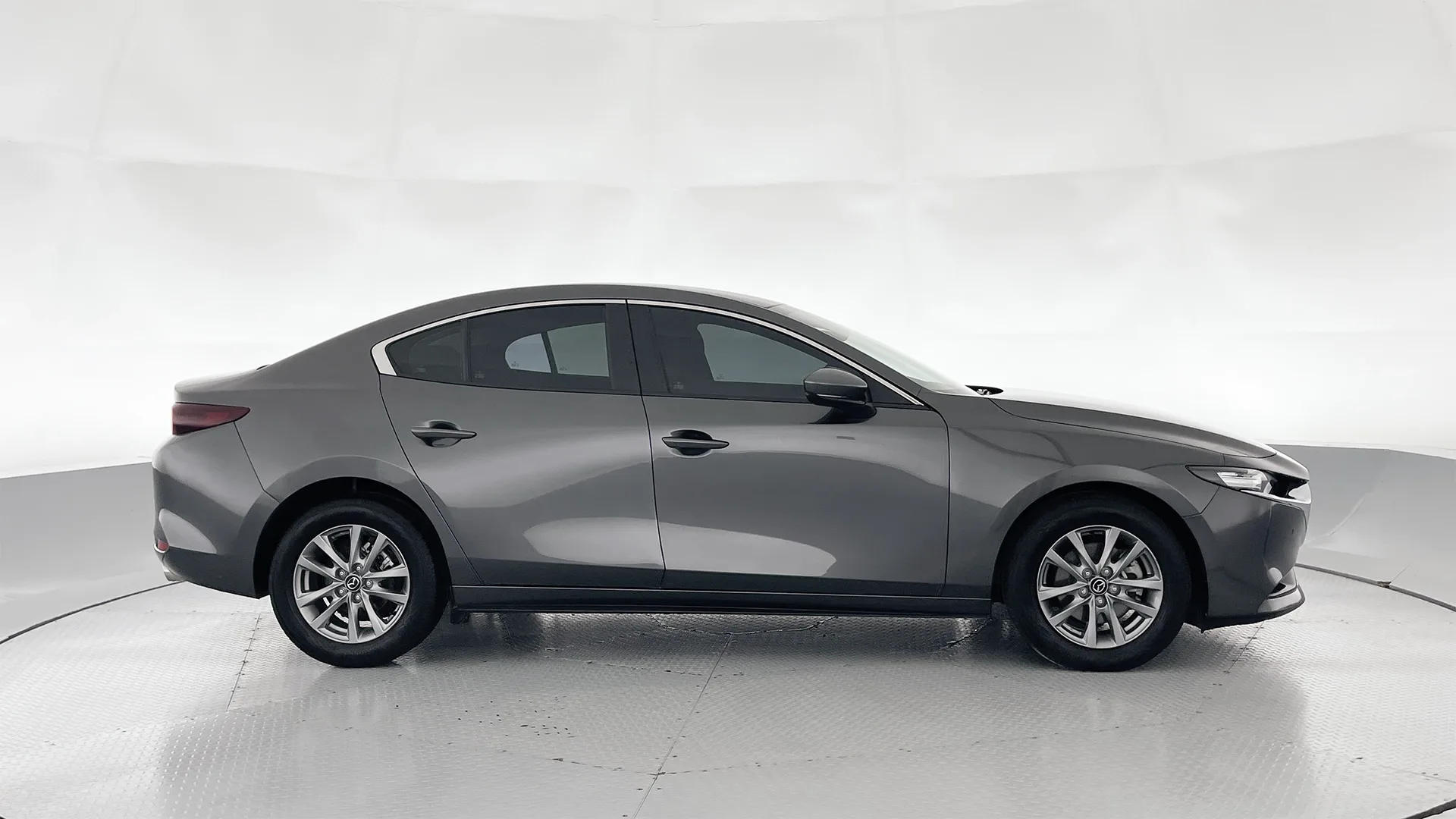 MAZDA 3 TOURING MHEV TP 2000CC 7AB