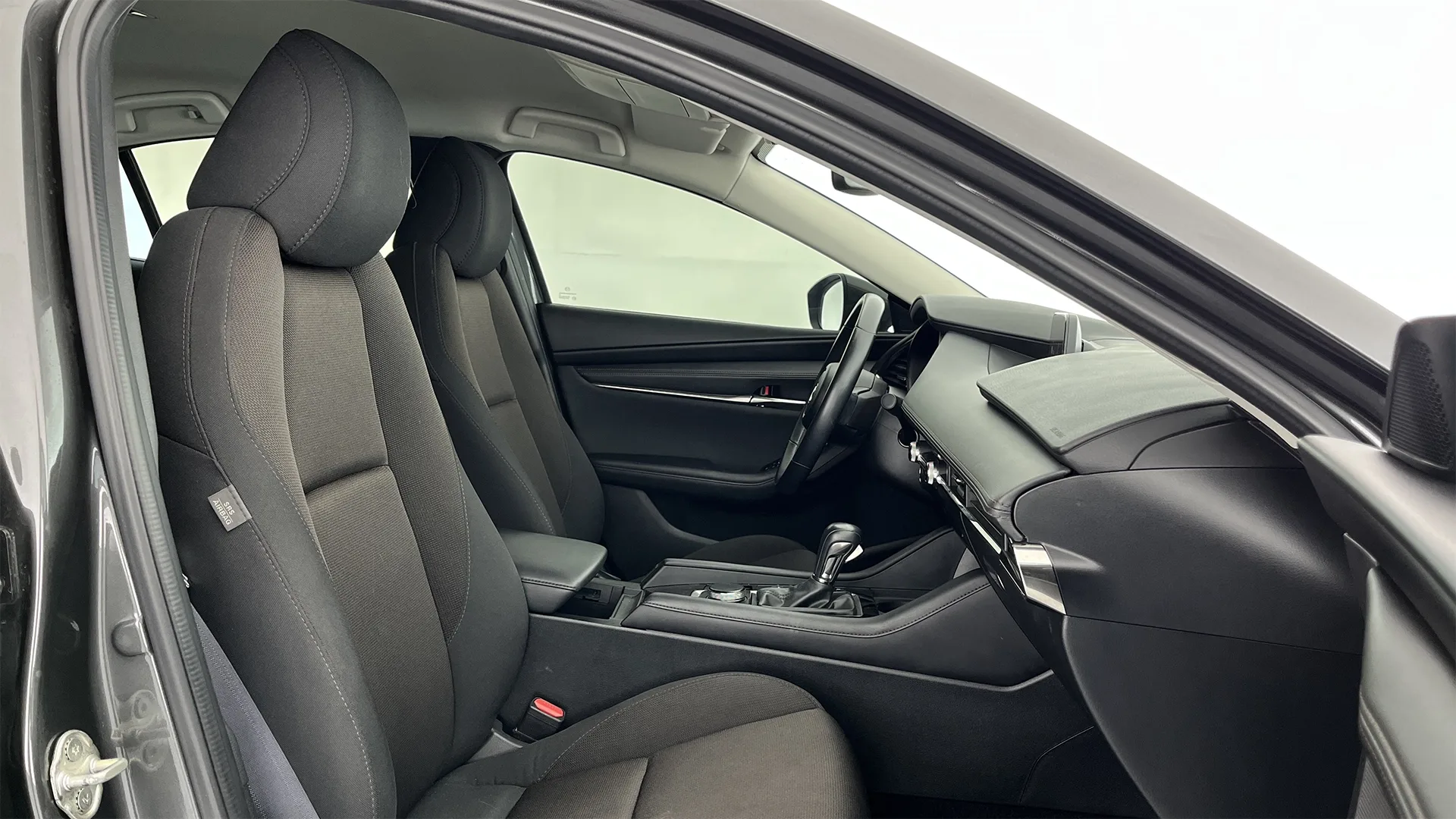 MAZDA 3 TOURING MHEV TP 2000CC 7AB