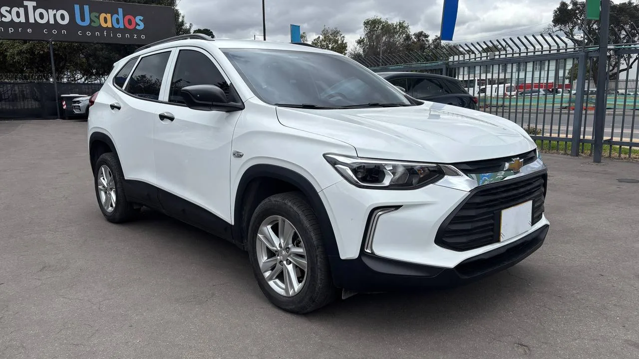 CHEVROLET TRACKER TURBO LS MT 1200CC 4X2