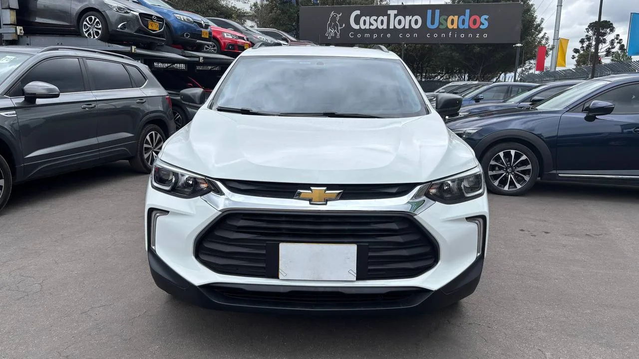 CHEVROLET TRACKER TURBO LS MT 1200CC 4X2