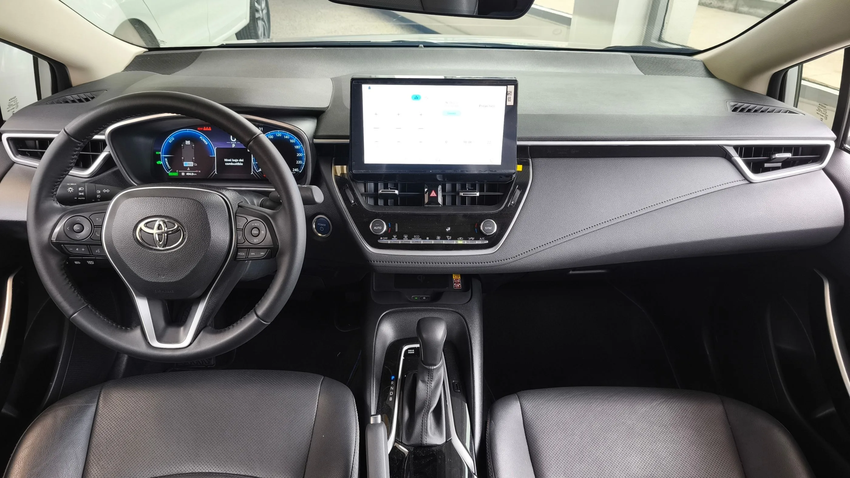 TOYOTA COROLLA SE-G HYBRID TP 1800CC 7AB ABS TC CT