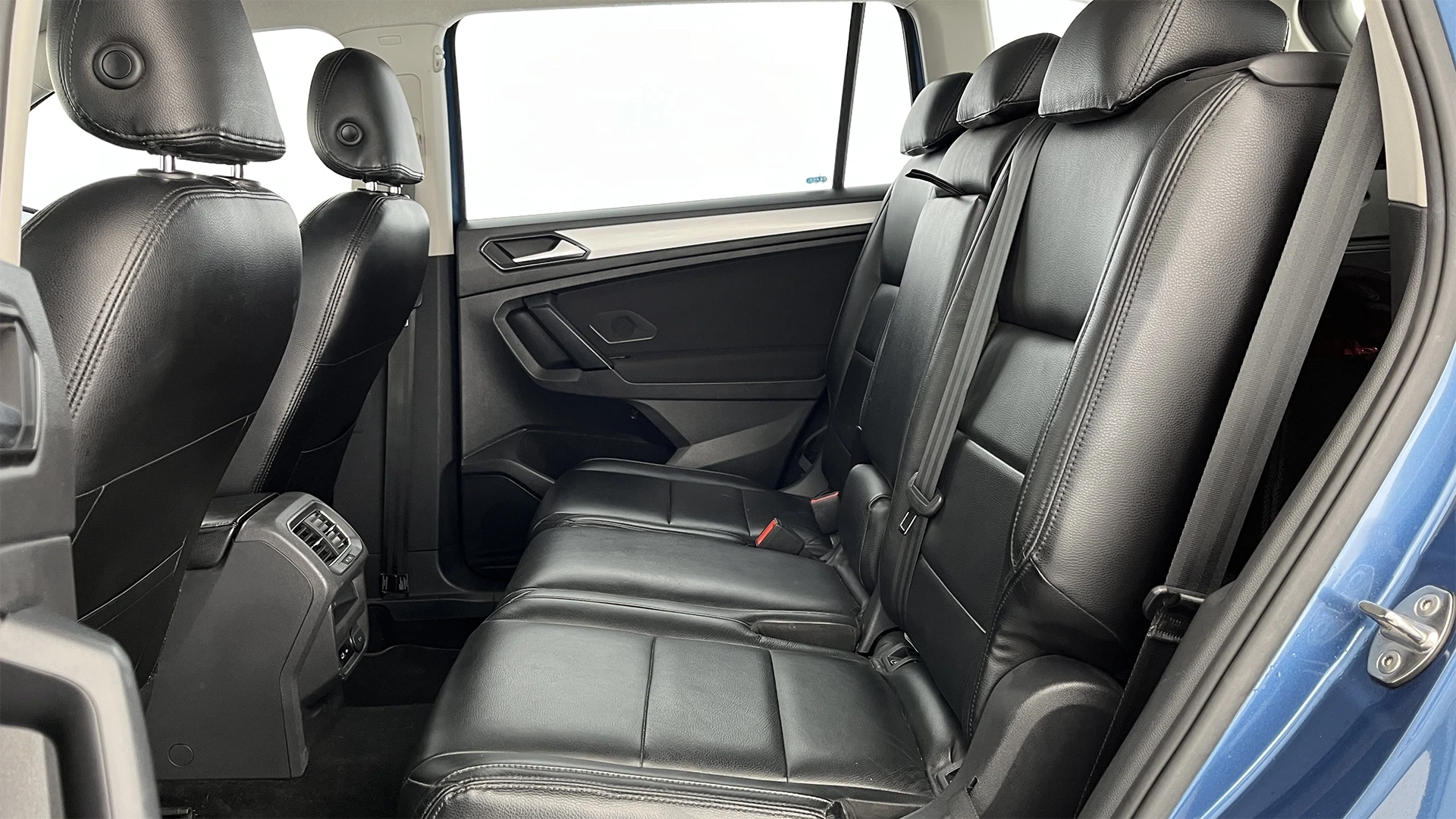 VOLKSWAGEN TIGUAN ALLSPACE TRENDLINE 2.0 TSI 4MOTION TP 2000CC T R17