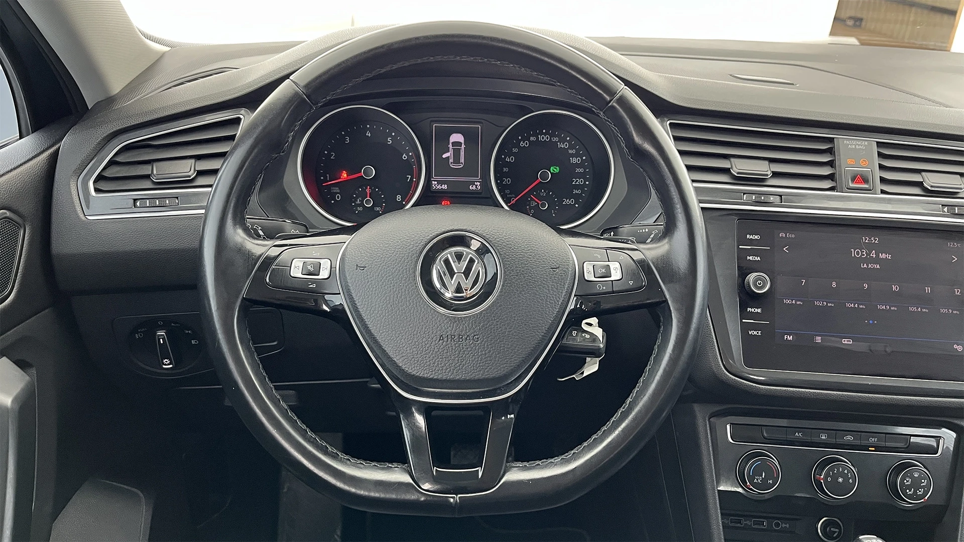 VOLKSWAGEN TIGUAN ALLSPACE TRENDLINE 2.0 TSI 4MOTION TP 2000CC T R17