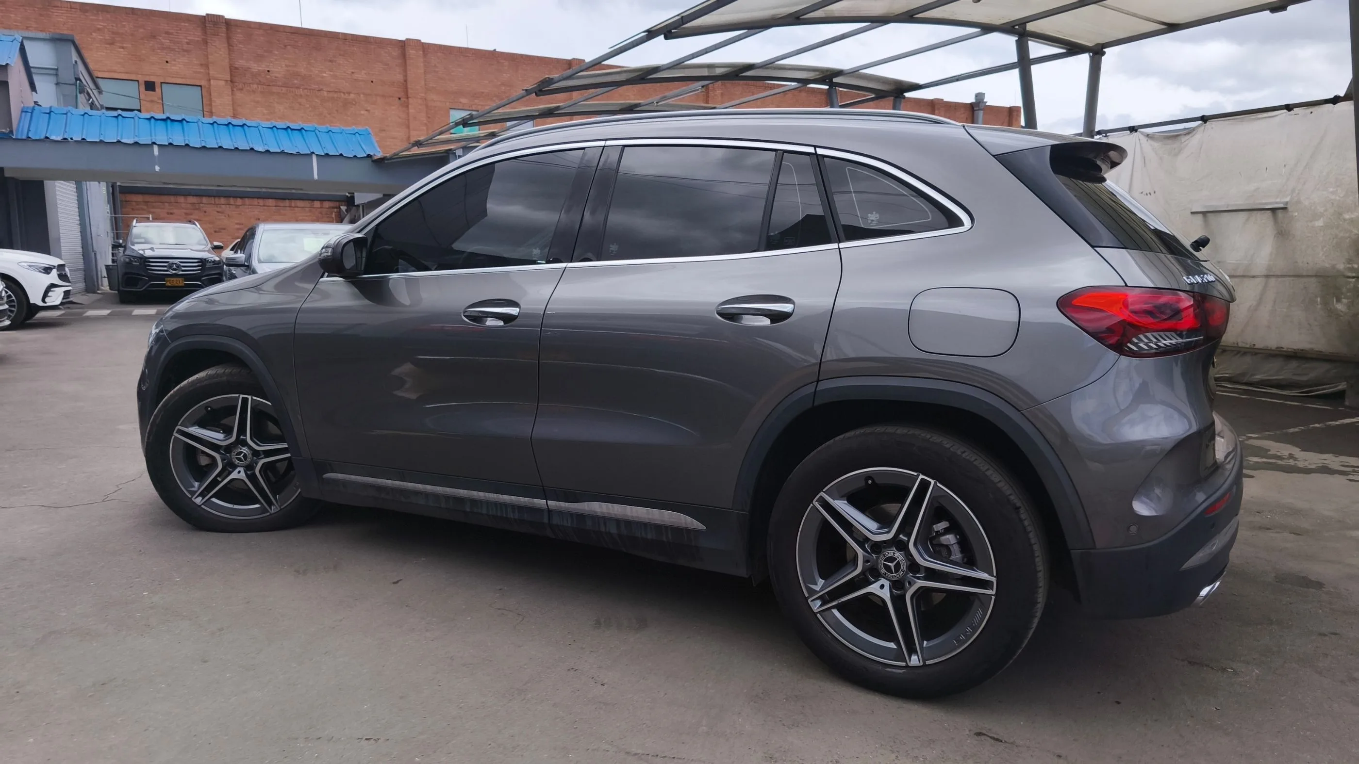 MERCEDES-BENZ GLA 200 [H247] AMG LINE TP 1300CC T CT