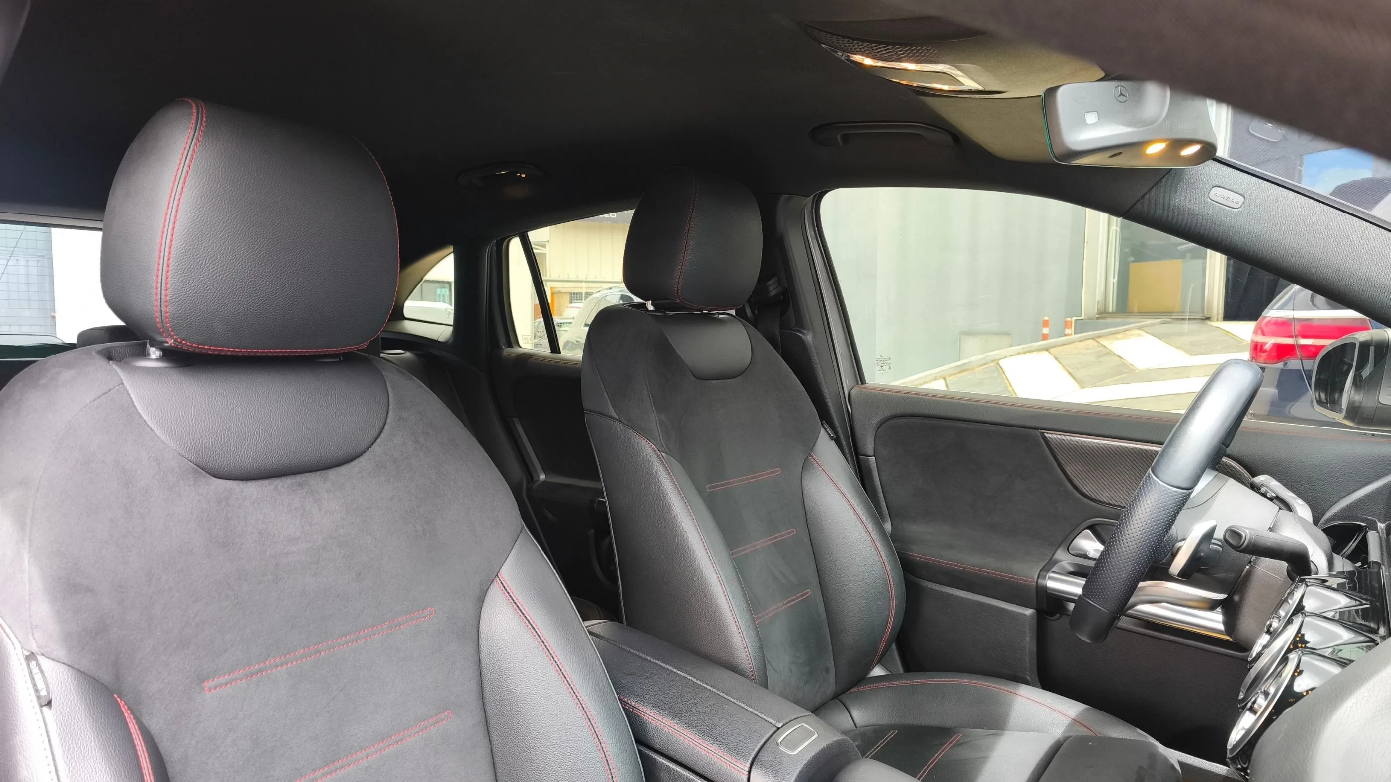 MERCEDES-BENZ GLA 200 [H247] AMG LINE TP 1300CC T CT