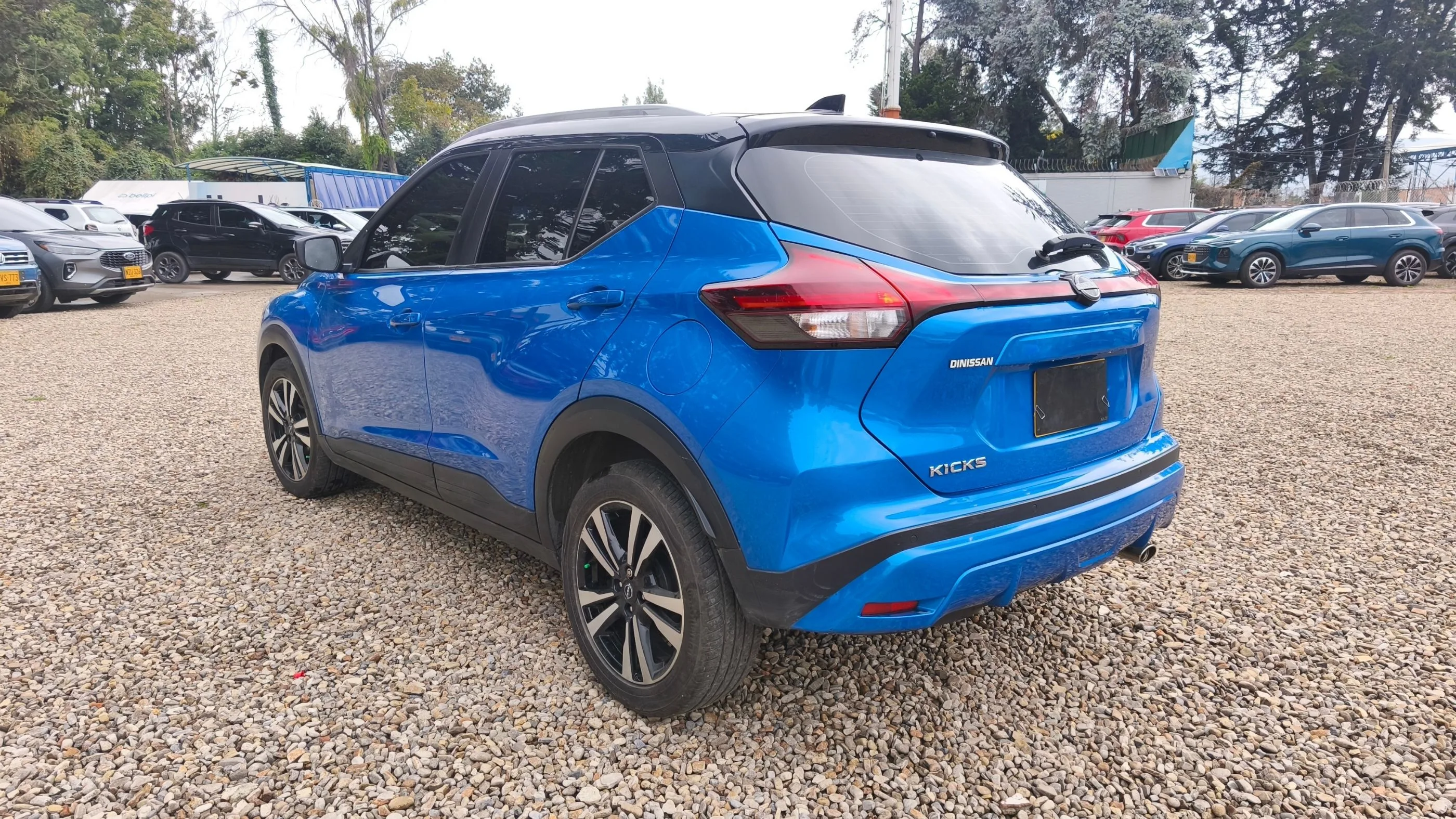 NISSAN KICKS ADVANCE TP 1600CC R17