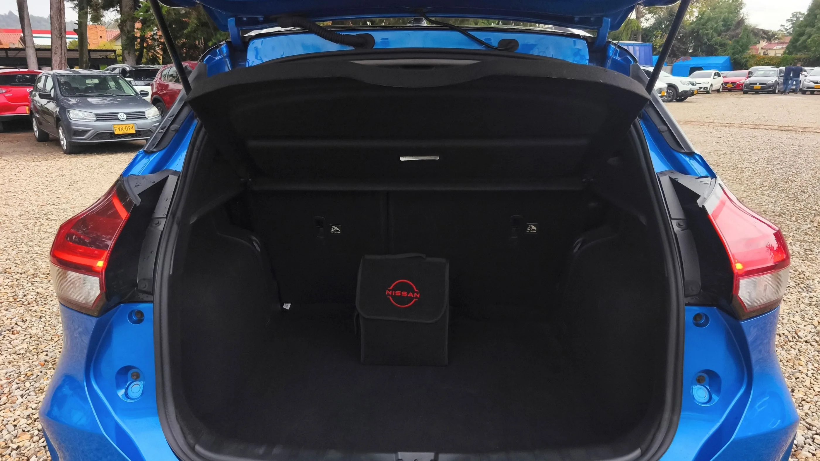 NISSAN KICKS ADVANCE TP 1600CC R17