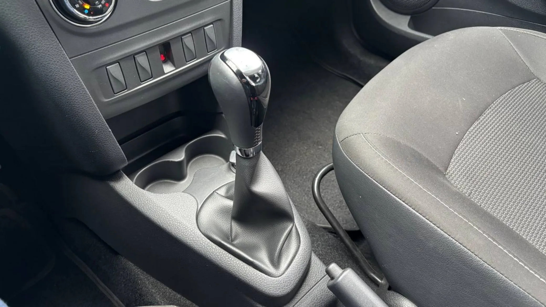 RENAULT LOGAN INTENS TP 1600CC 16V AA 4AB ABS TC