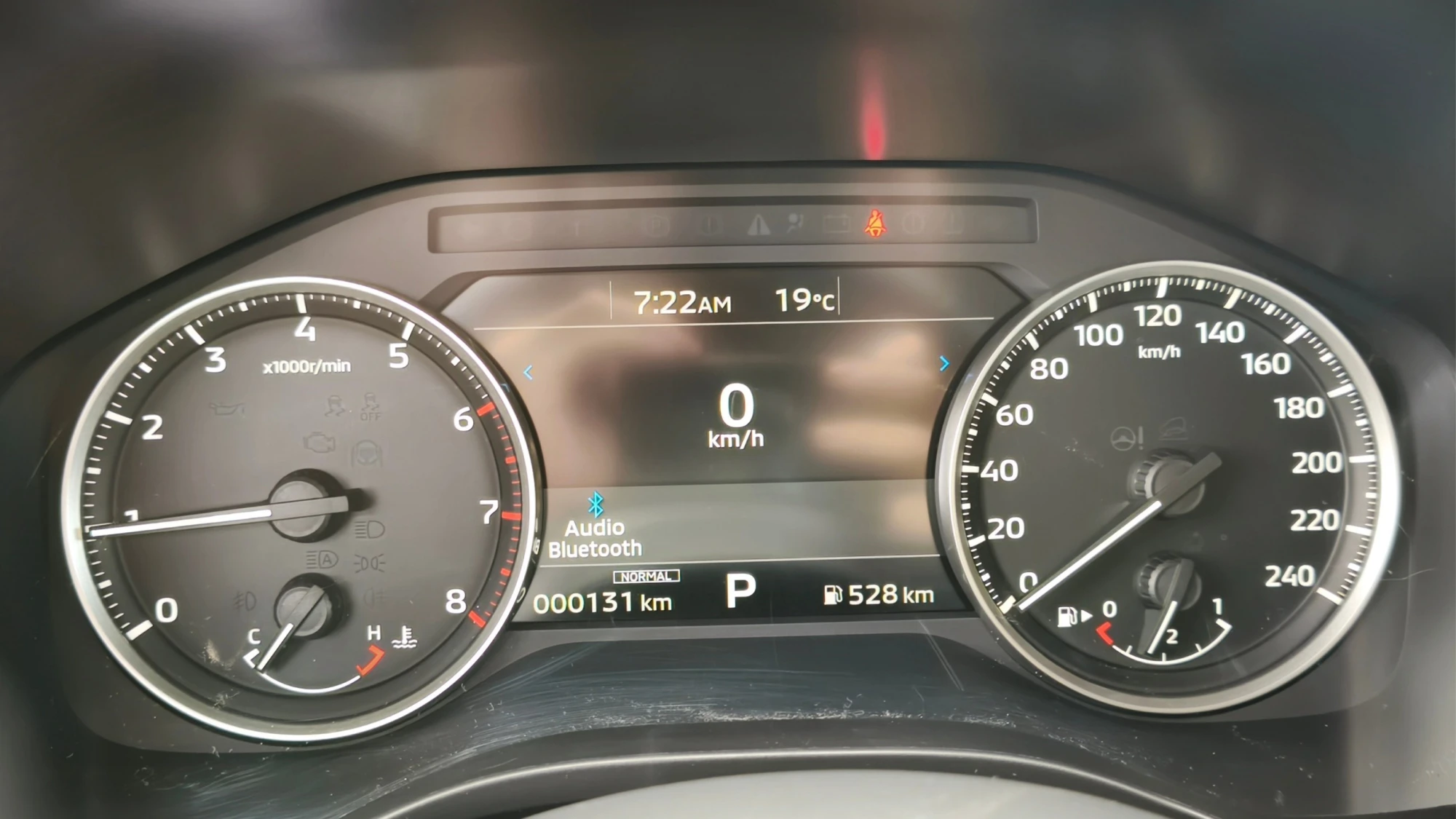 MITSUBISHI OUTLANDER 2.5L AT 2500CC 7AB 4X2