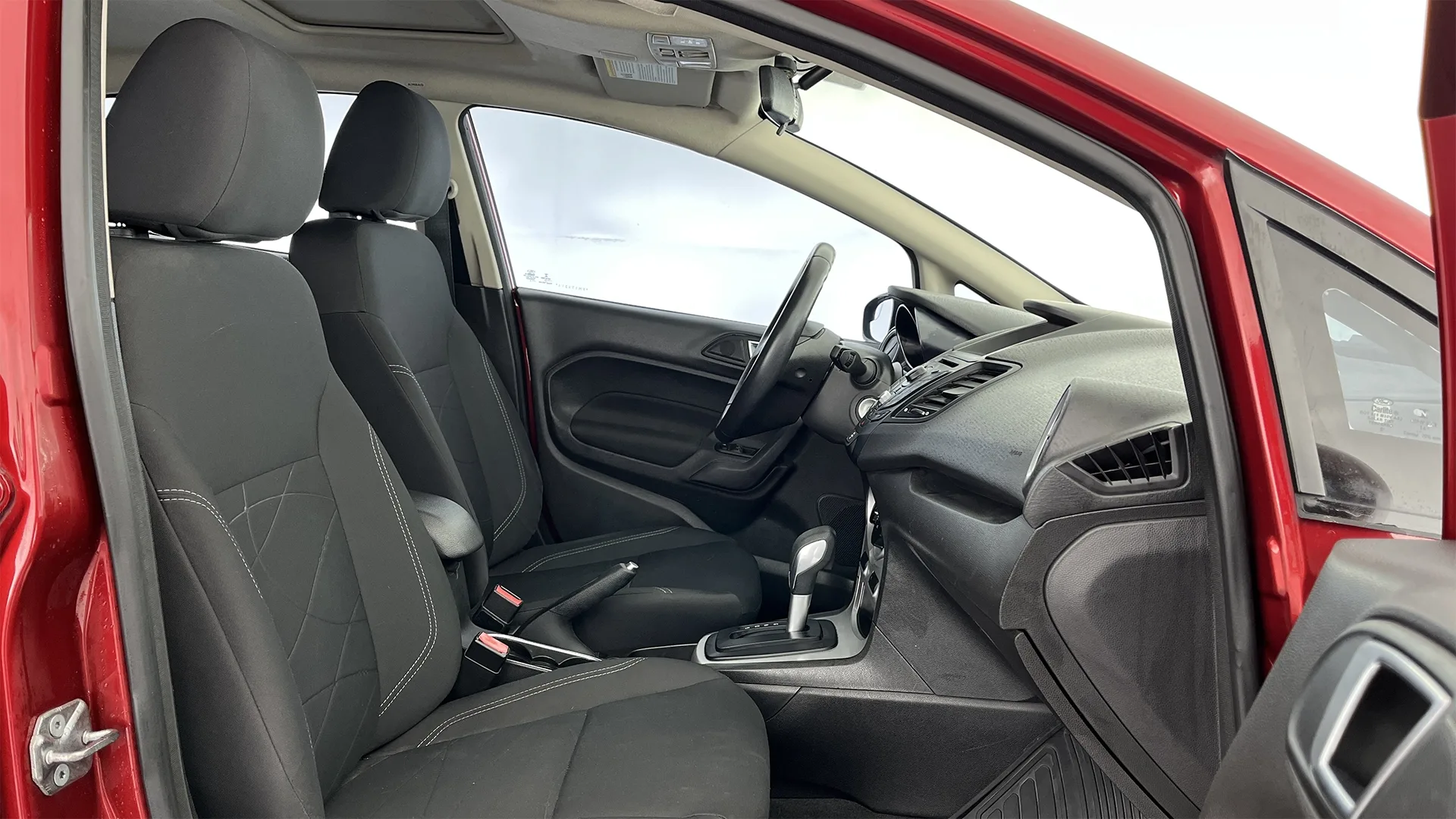 FORD FIESTA HATCHBACK SE TP 1600CC 5P
