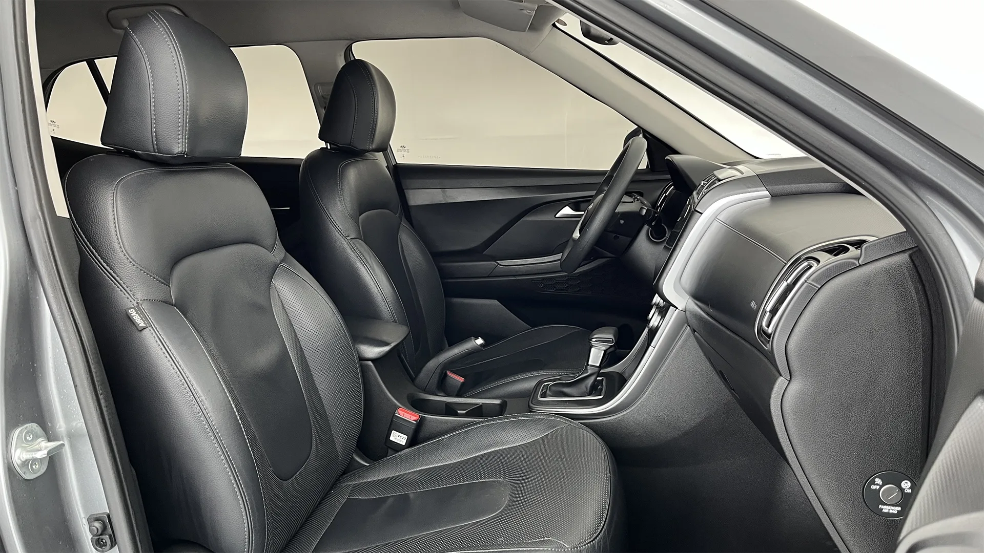HYUNDAI CRETA PREMIUM AT 1500CC 4X2 6AB