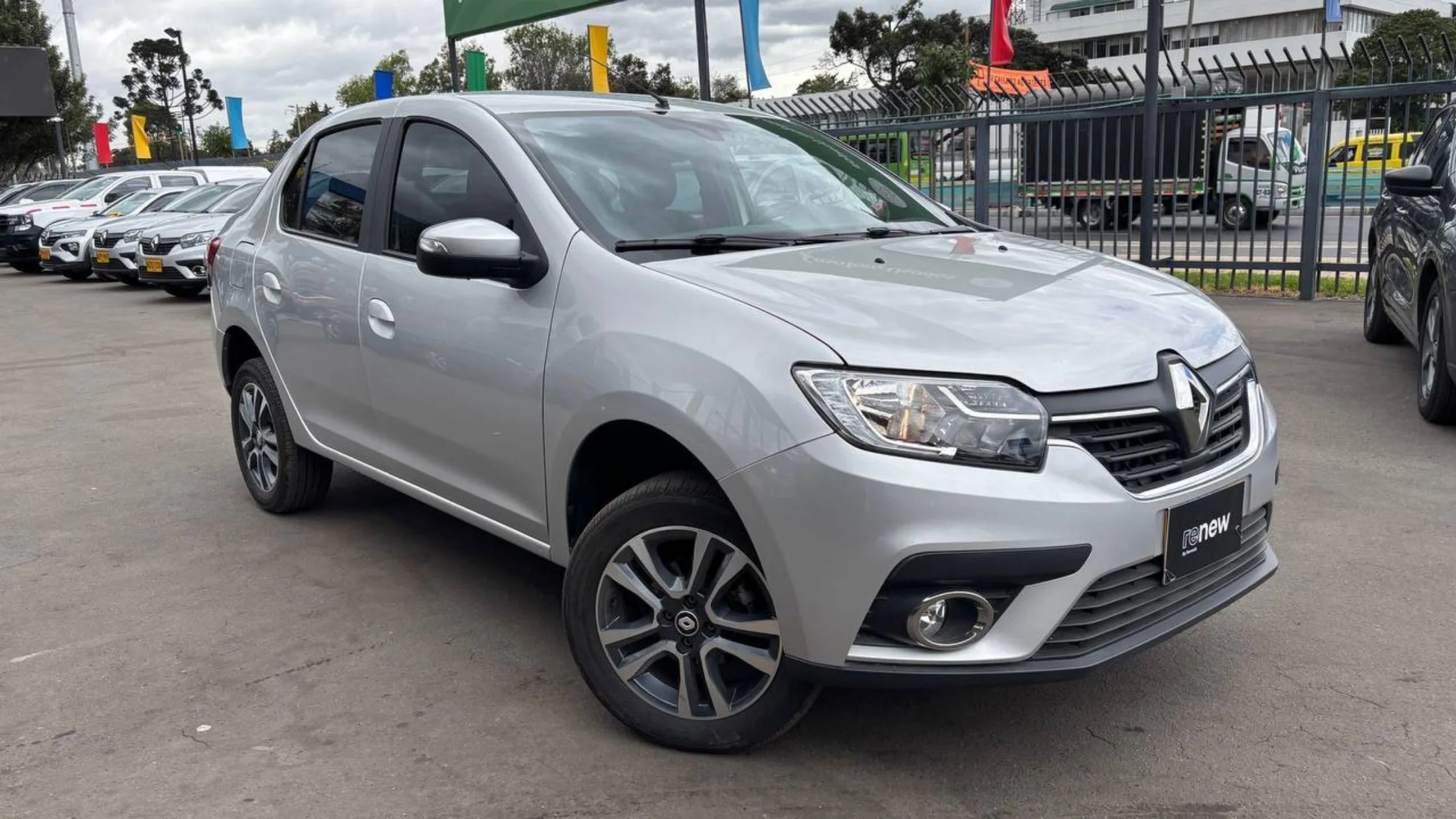 RENAULT LOGAN INTENS TP 1600CC 16V AA 4AB ABS TC