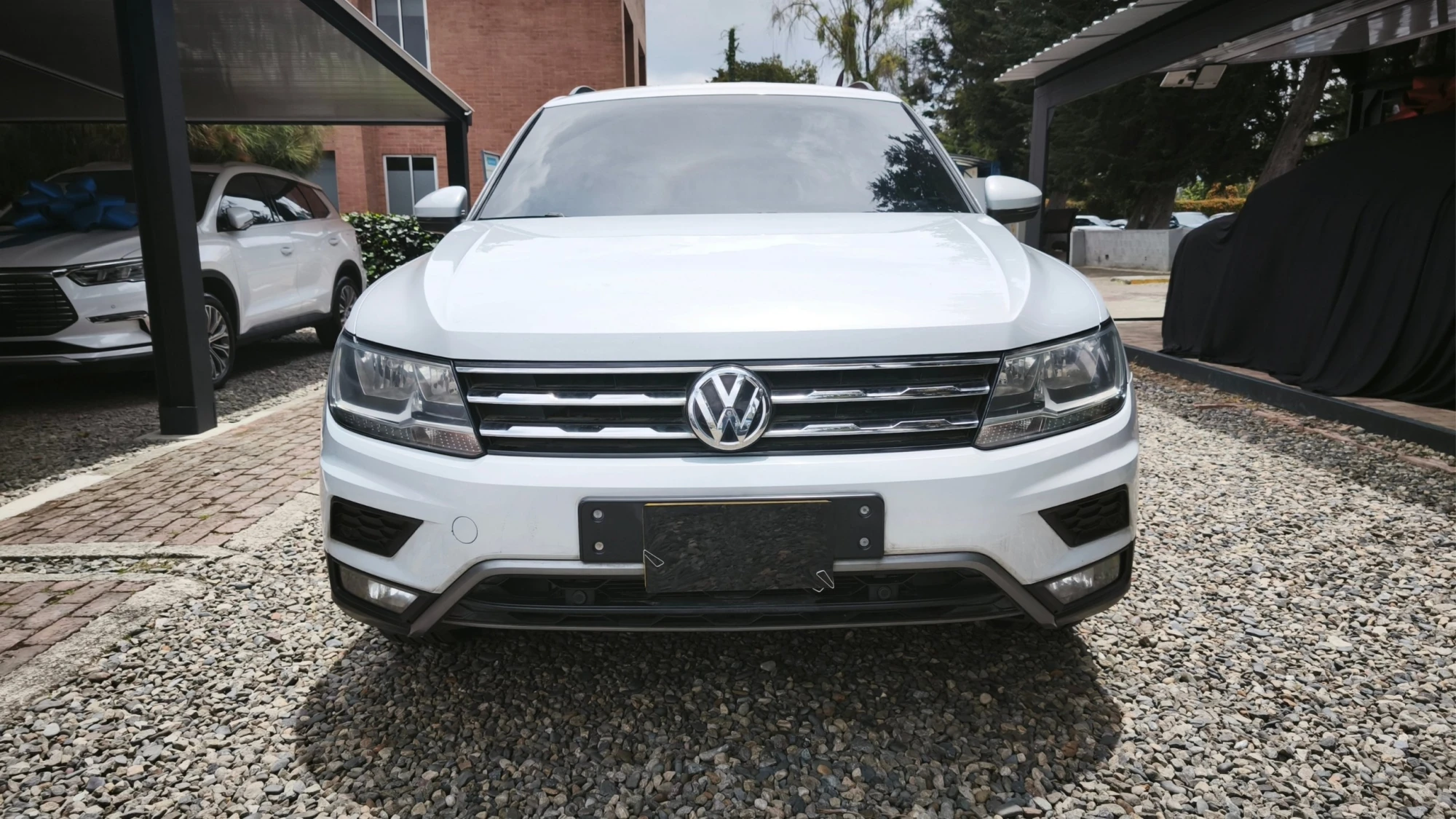 VOLKSWAGEN TIGUAN ALLSPACE TRENDLINE 2.0 TSI 4MOTION TP 2000CC T R17