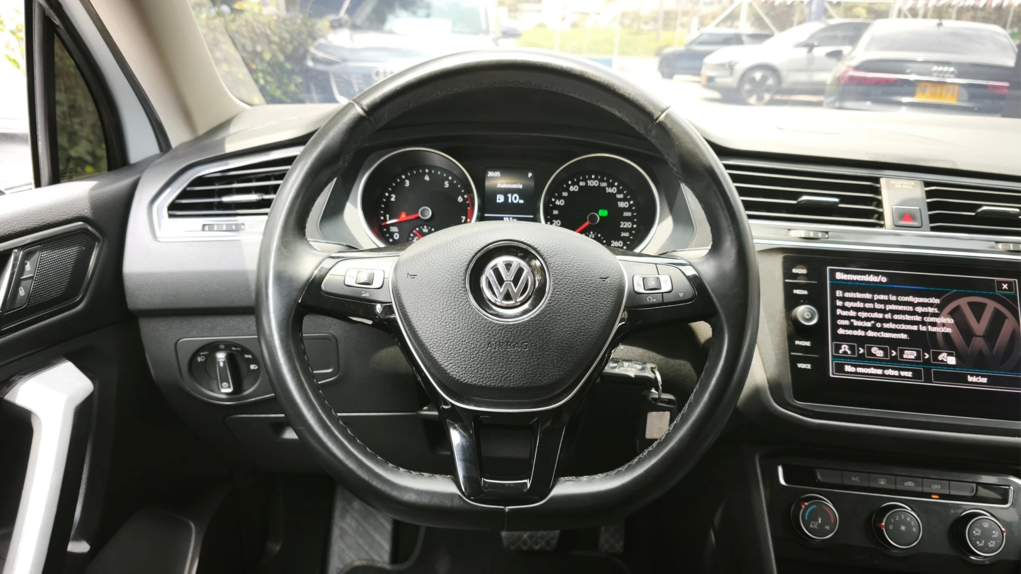 VOLKSWAGEN TIGUAN ALLSPACE TRENDLINE 2.0 TSI 4MOTION TP 2000CC T R17