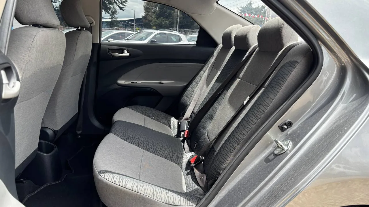KIA SOLUTO EMOTION MT 1400CC 4P 2AB ABS