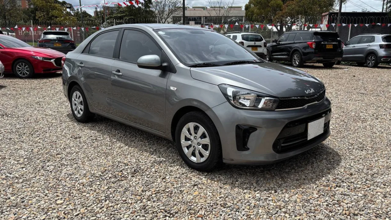 KIA SOLUTO EMOTION MT 1400CC 4P 2AB ABS