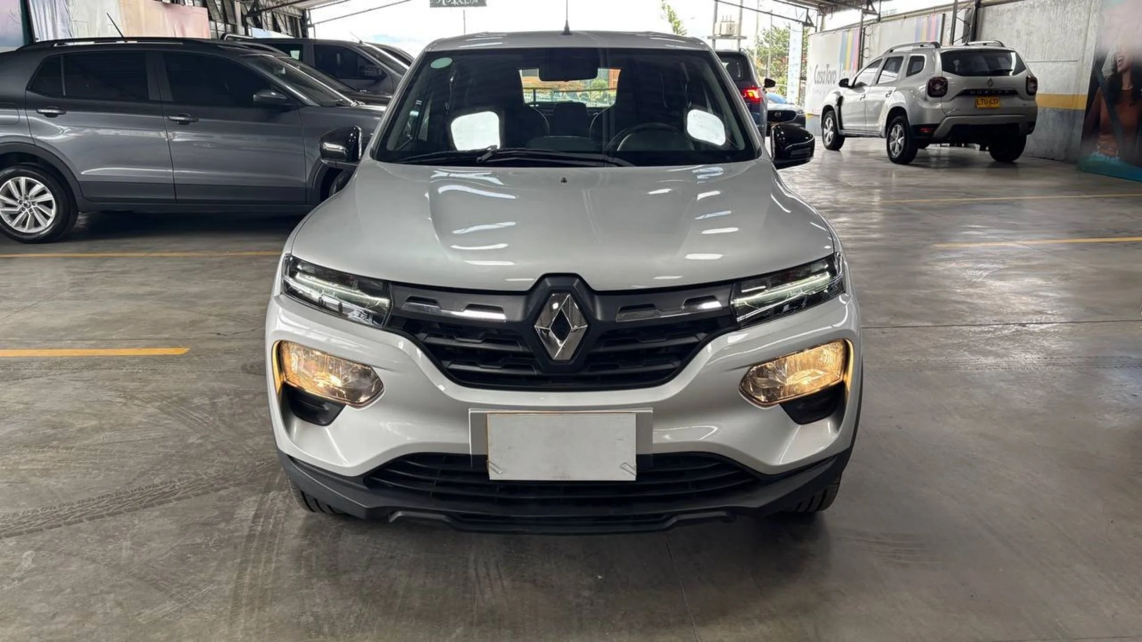 RENAULT KWID INTENS MT 1000CC 12V 4AB ABS