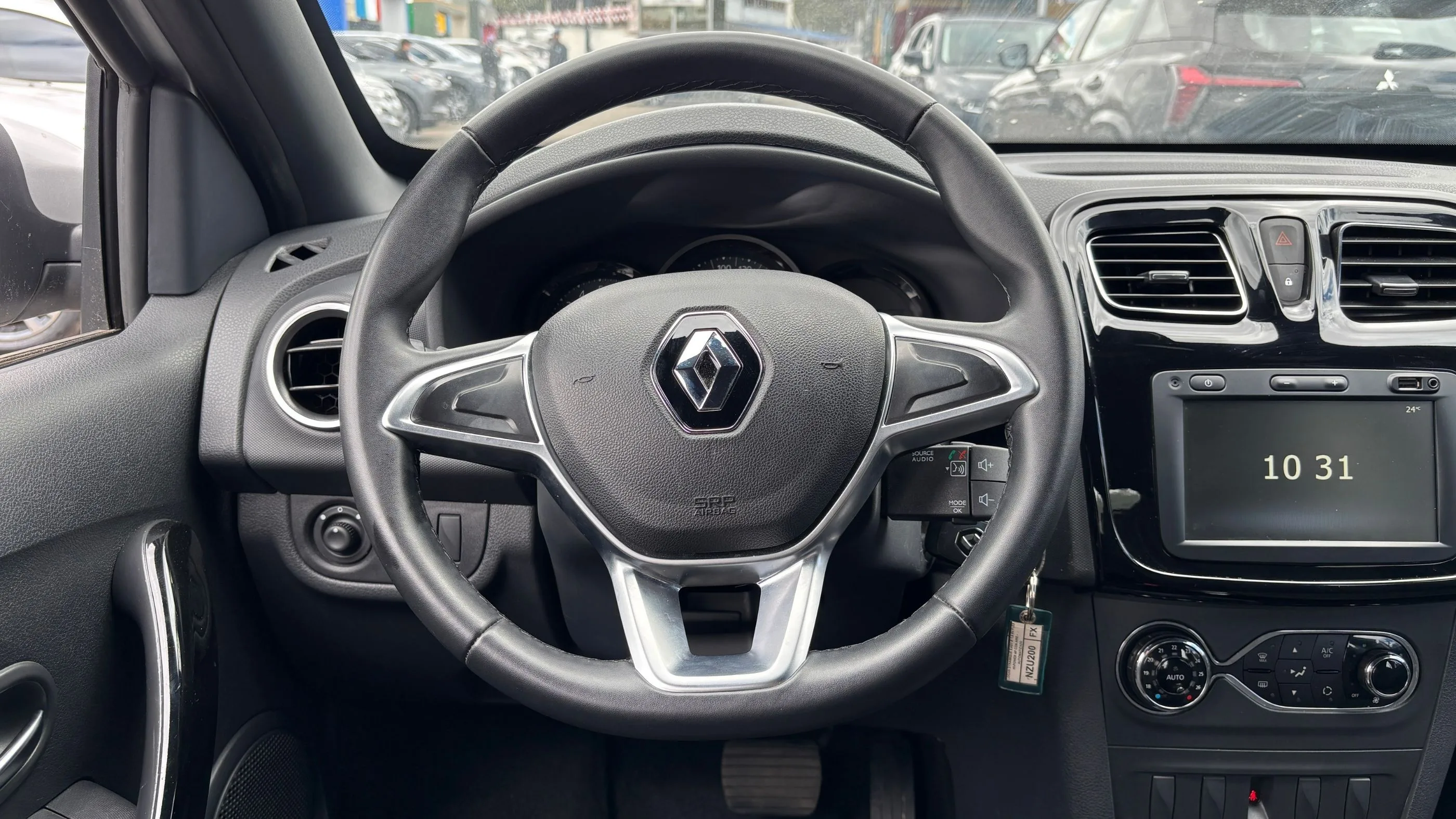 RENAULT LOGAN INTENS TP 1600CC 16V AA 4AB ABS TC
