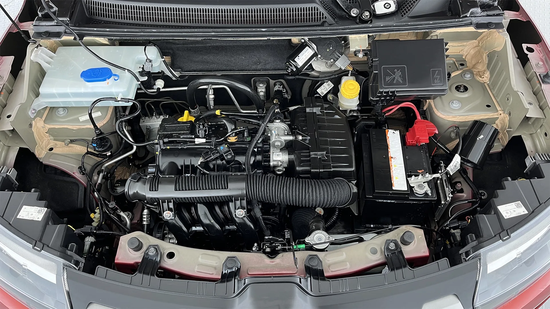 RENAULT KWID OUTSIDER MT 1000CC 12V 4AB ABS