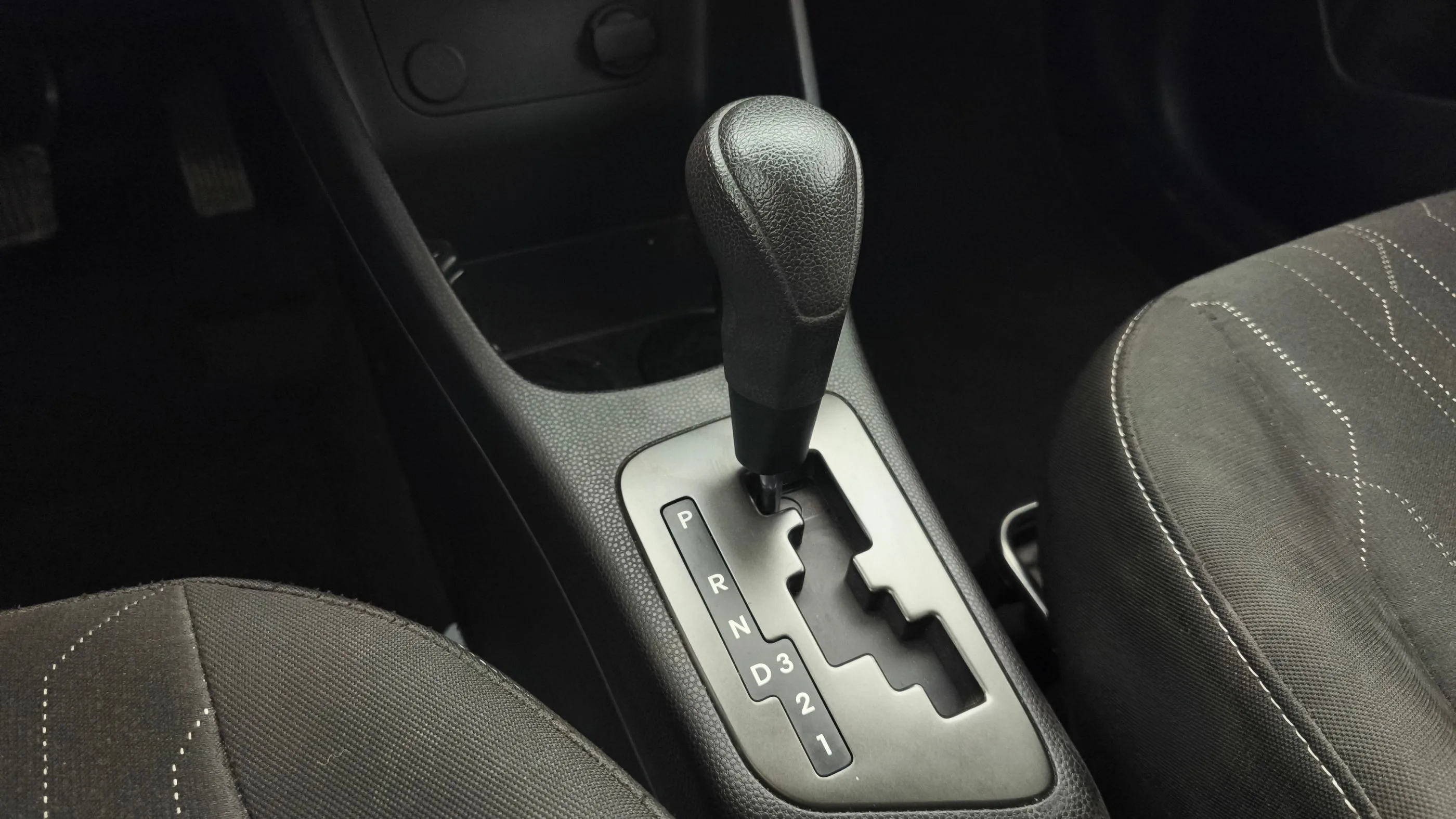 KIA PICANTO 1.25 AT 1200CC AA