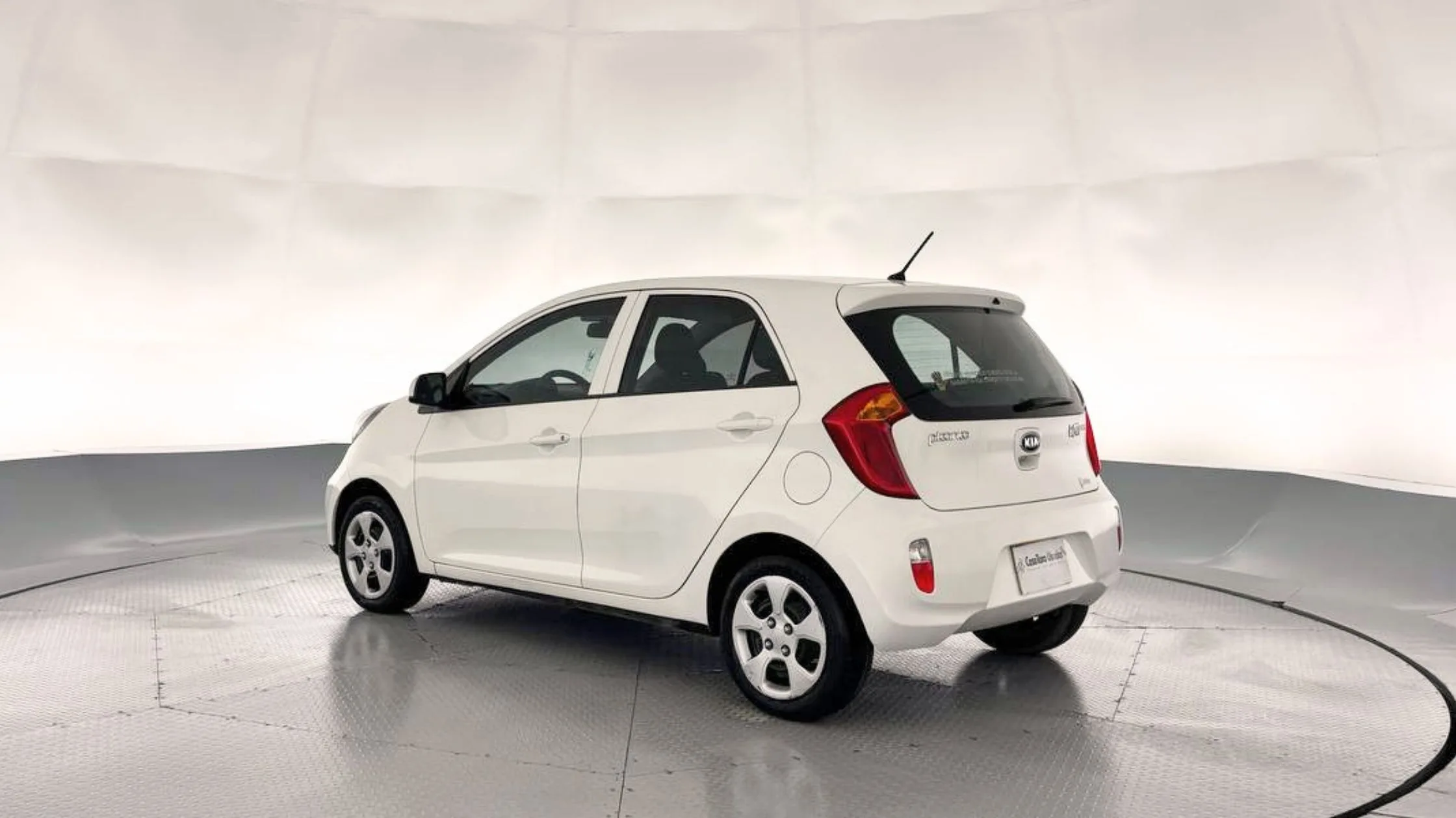 KIA PICANTO 1.25 AT 1200CC AA