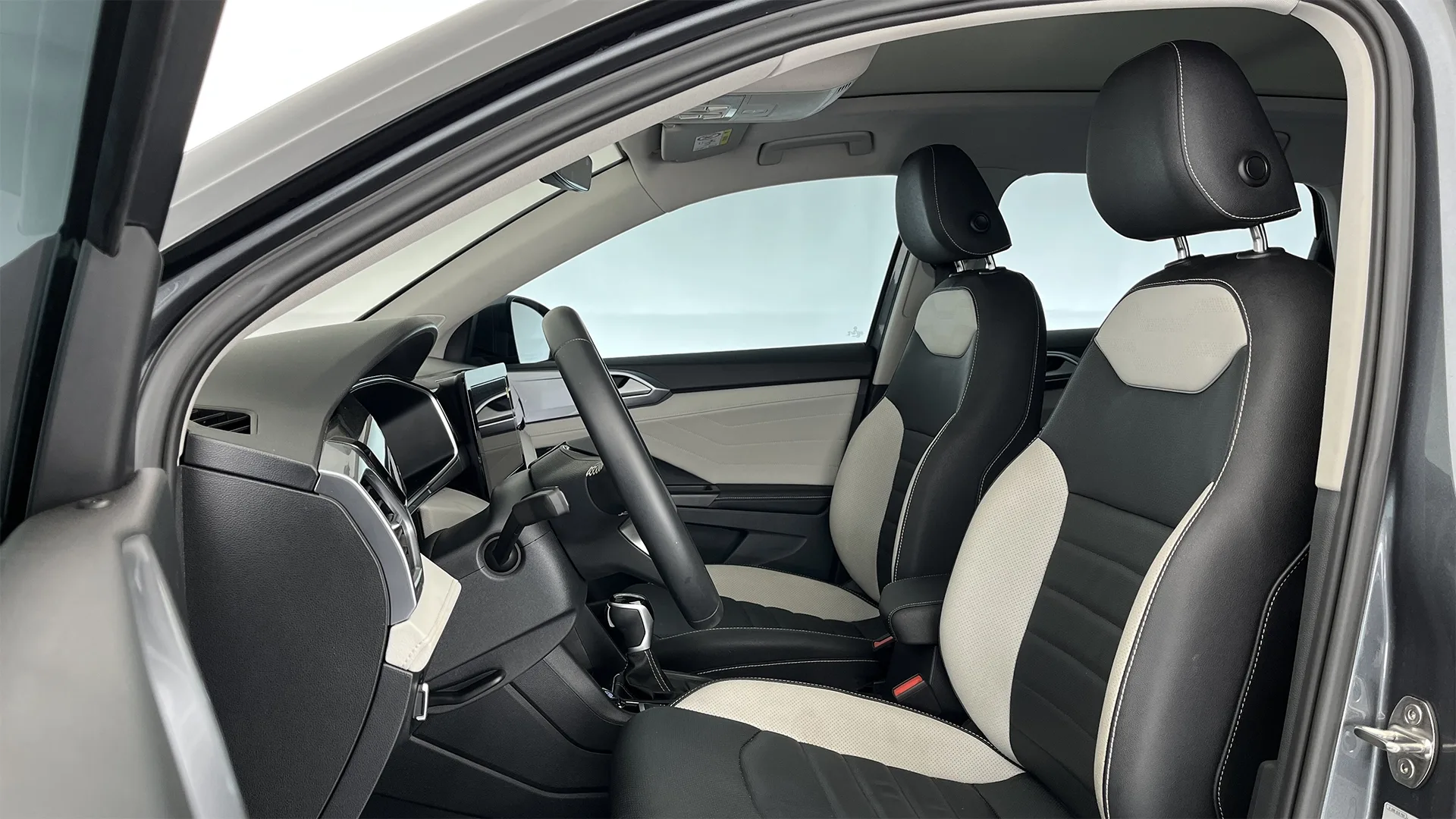 VOLKSWAGEN TAOS HIGHLINE SE AT 1400CC T 6AB CT