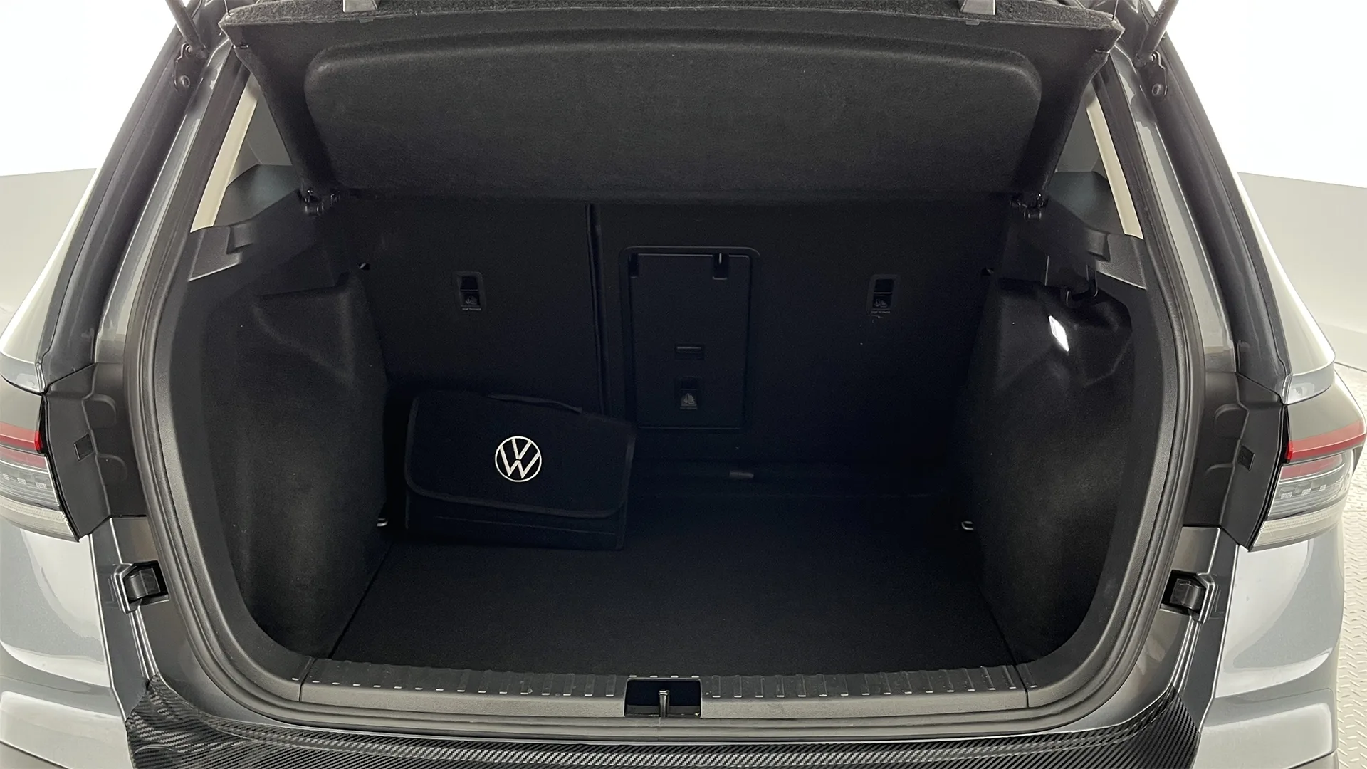 VOLKSWAGEN TAOS HIGHLINE SE AT 1400CC T 6AB CT