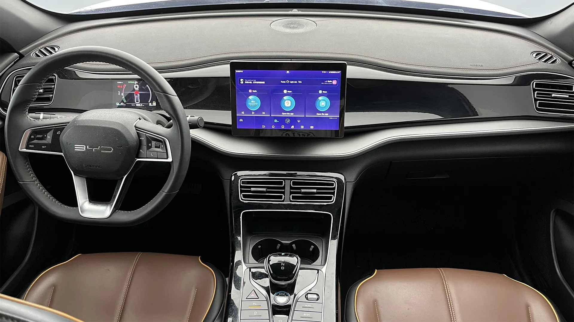 BYD QIN DM-I AT 1500CC