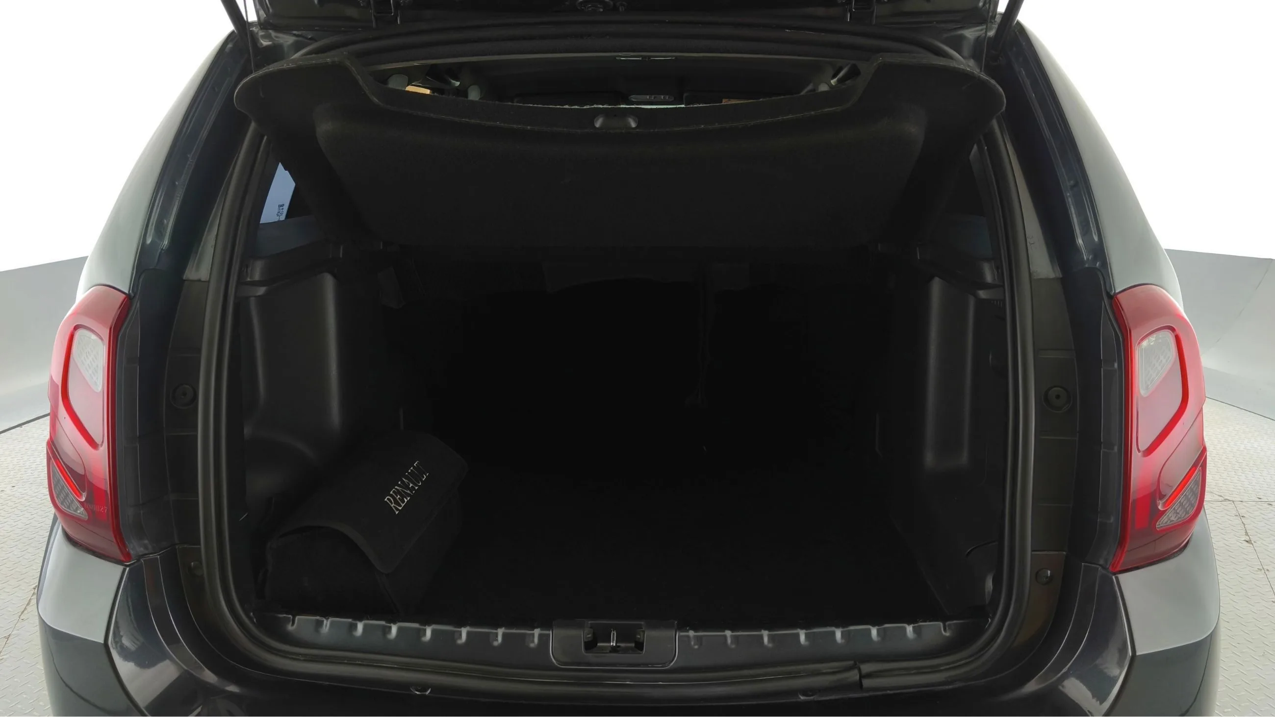 RENAULT DUSTER DYNAMIQUE/INTENS MT 2000CC 4X2