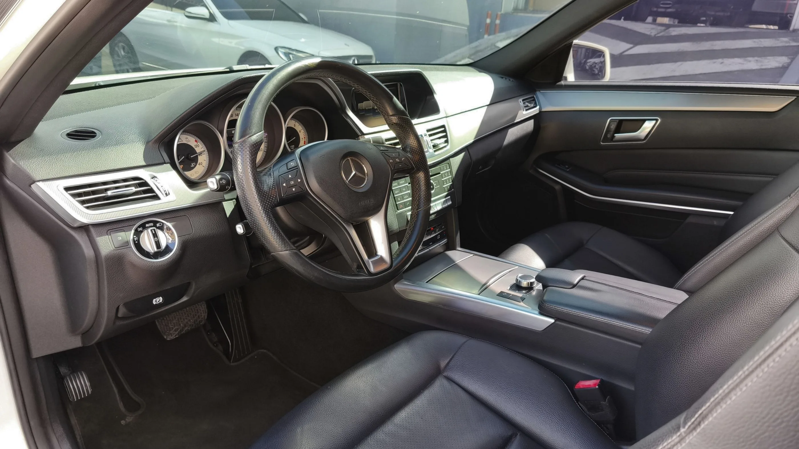 MERCEDES-BENZ E 200 [W212] [FL] CGI TP 2000CC T