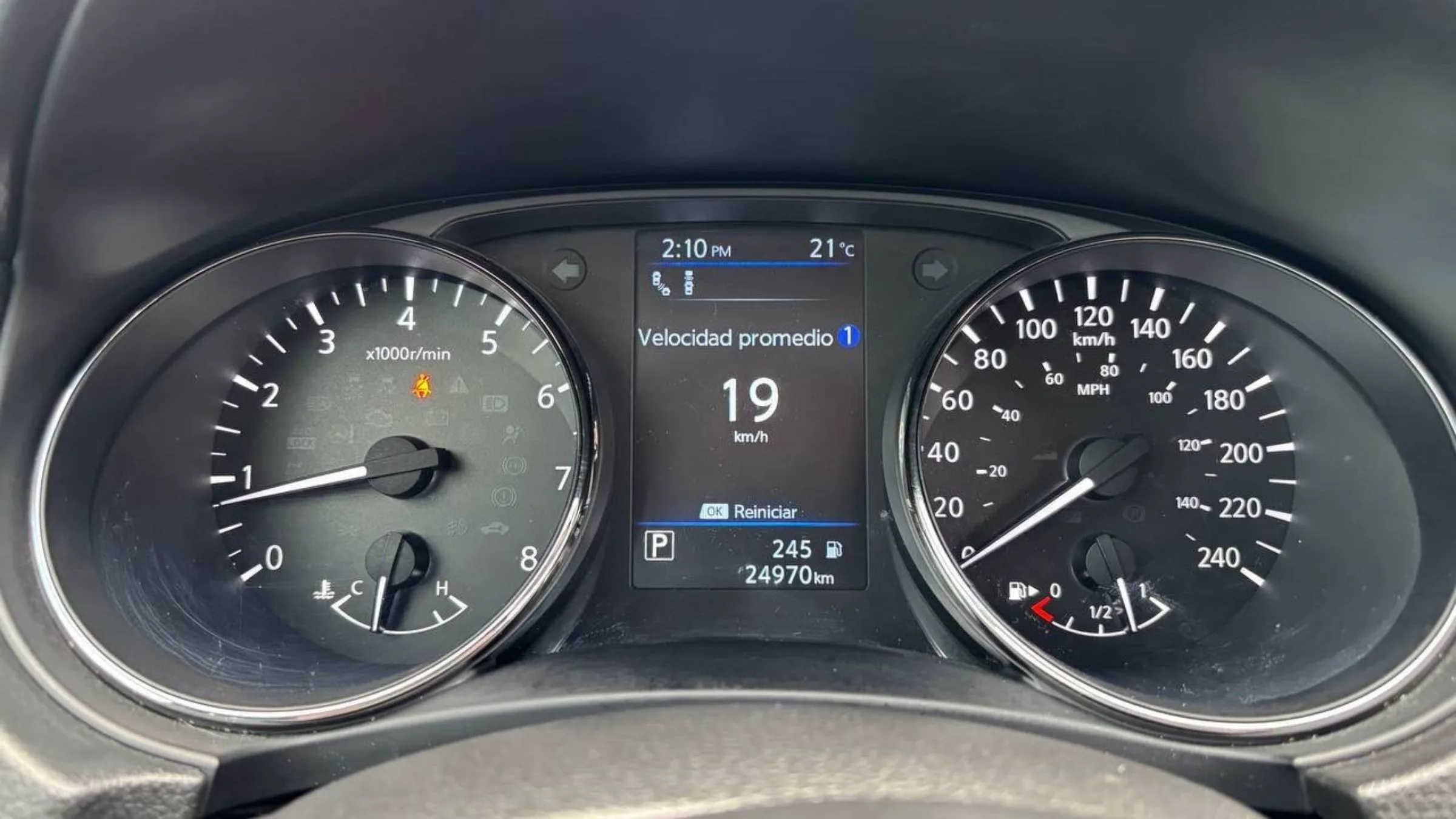 NISSAN X TRAIL EXCLUSIVE CONNECT TP 2500CC 4X4 6AB CT TC