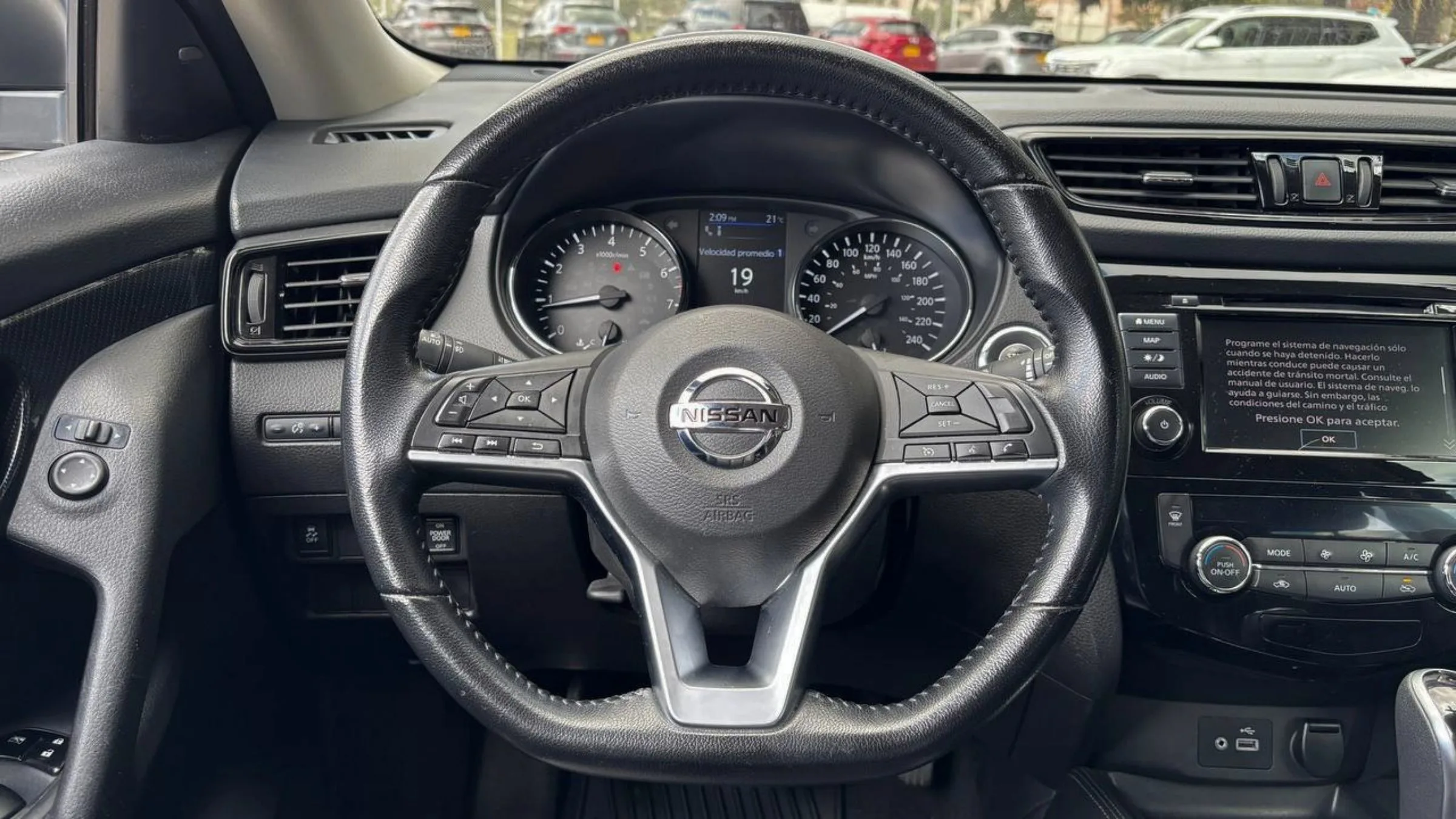 NISSAN X TRAIL EXCLUSIVE CONNECT TP 2500CC 4X4 6AB CT TC