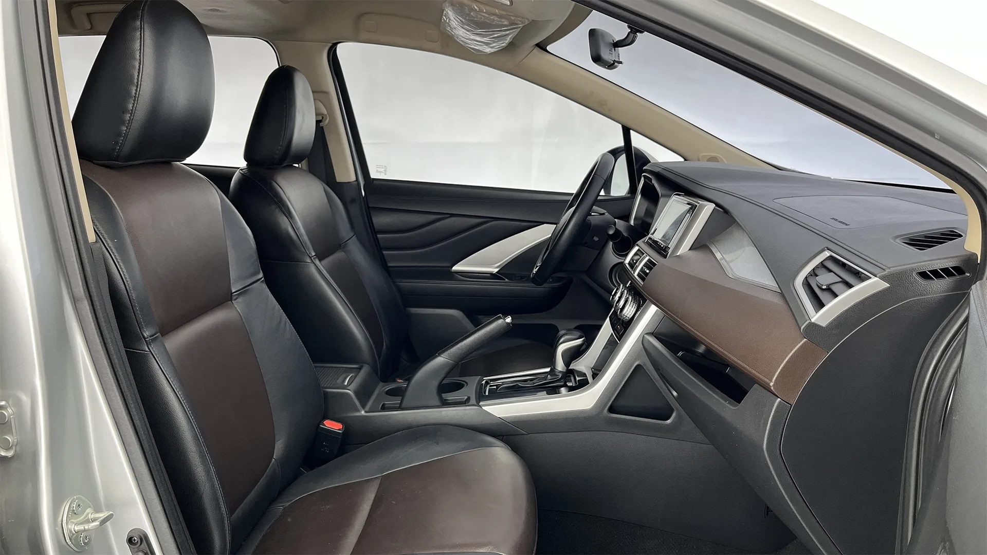 MITSUBISHI XPANDER CROSS AT 1500CC 4X2 2AB ABS TC