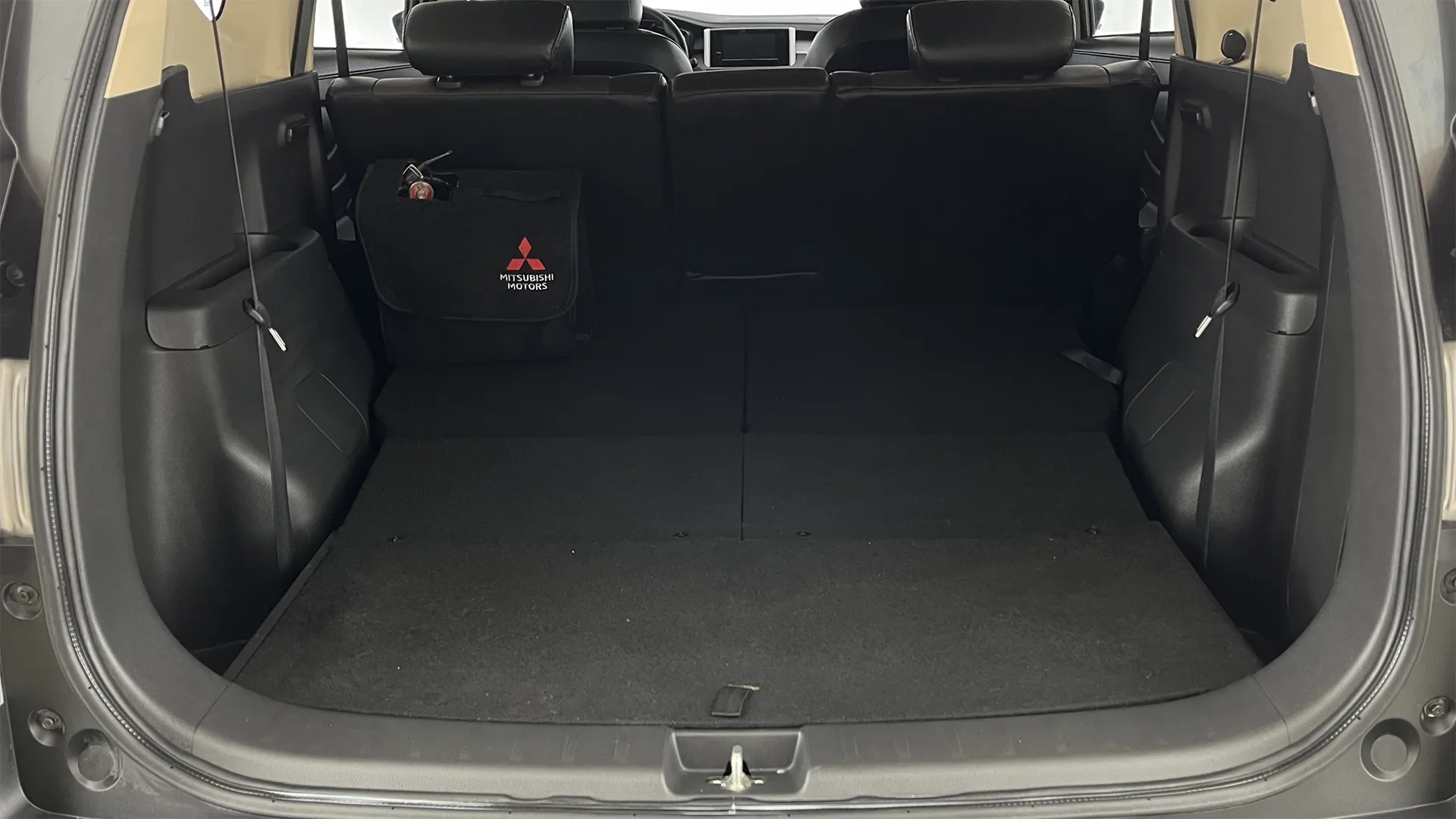 MITSUBISHI XPANDER CROSS AT 1500CC 4X2 2AB ABS TC