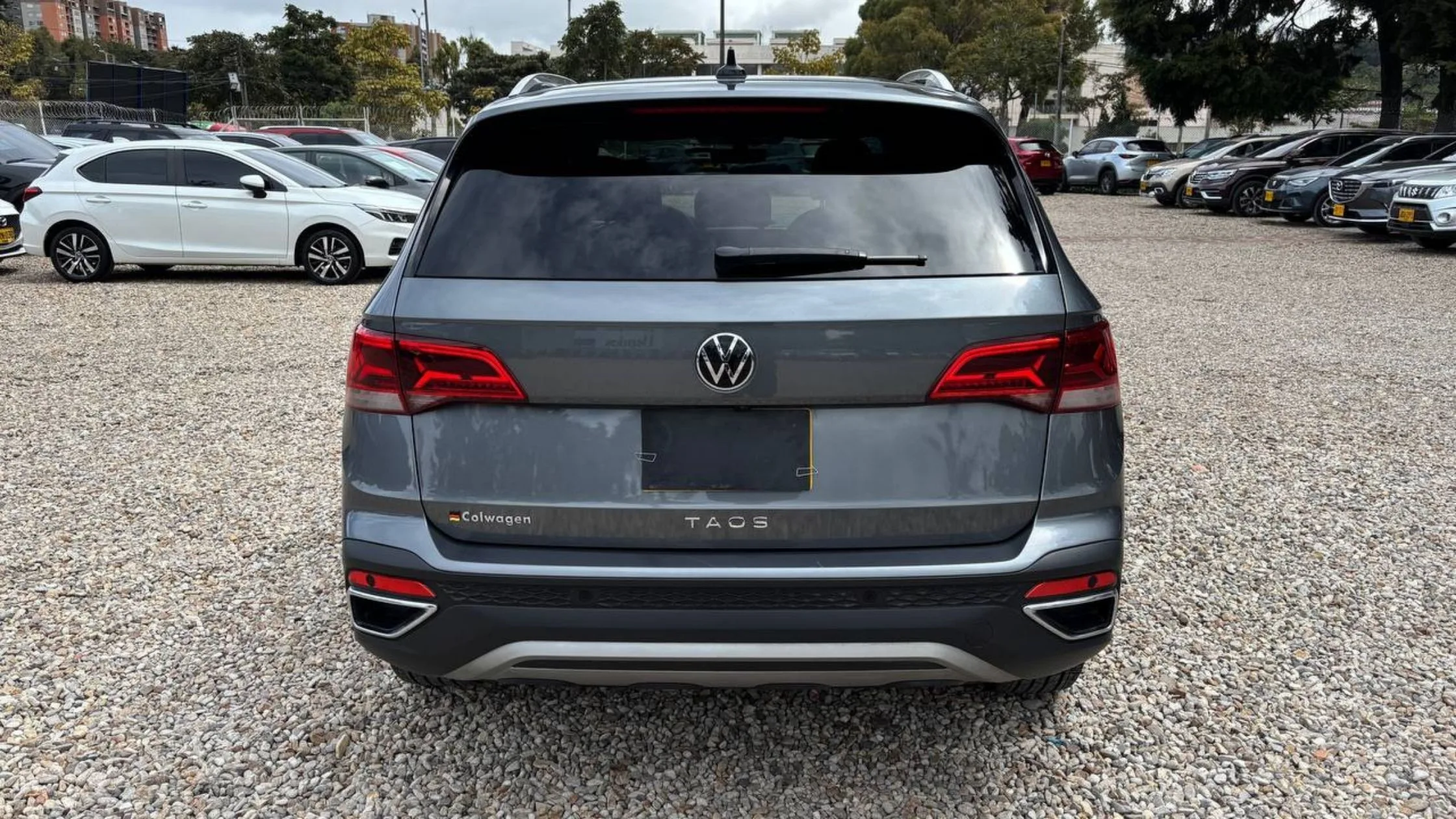 VOLKSWAGEN TAOS HIGHLINE SE AT 1400CC T 6AB ABS CT
