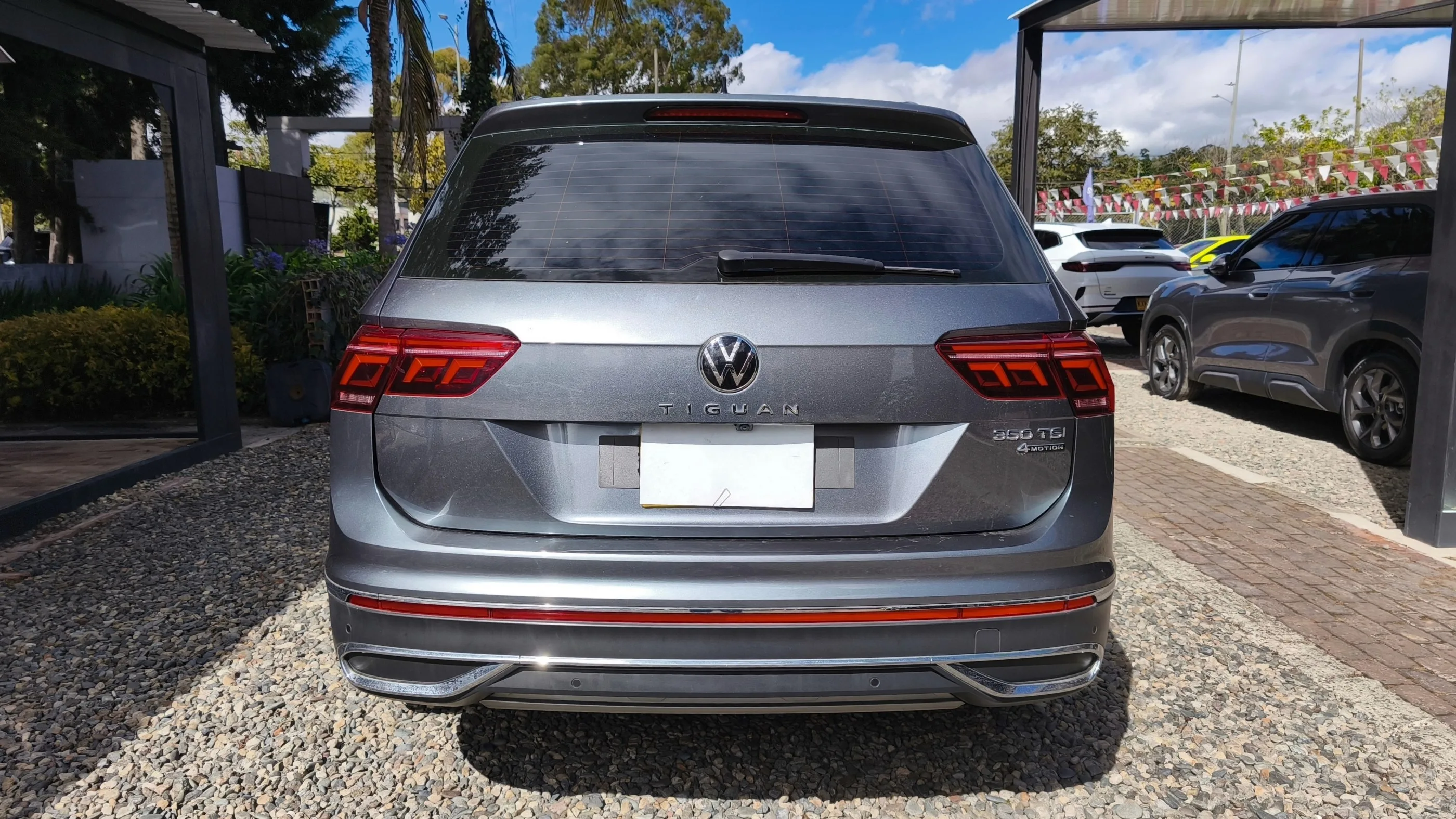 VOLKSWAGEN TIGUAN ELEGANCE 2.0 TSI 4MOTION AT 2000CC TC