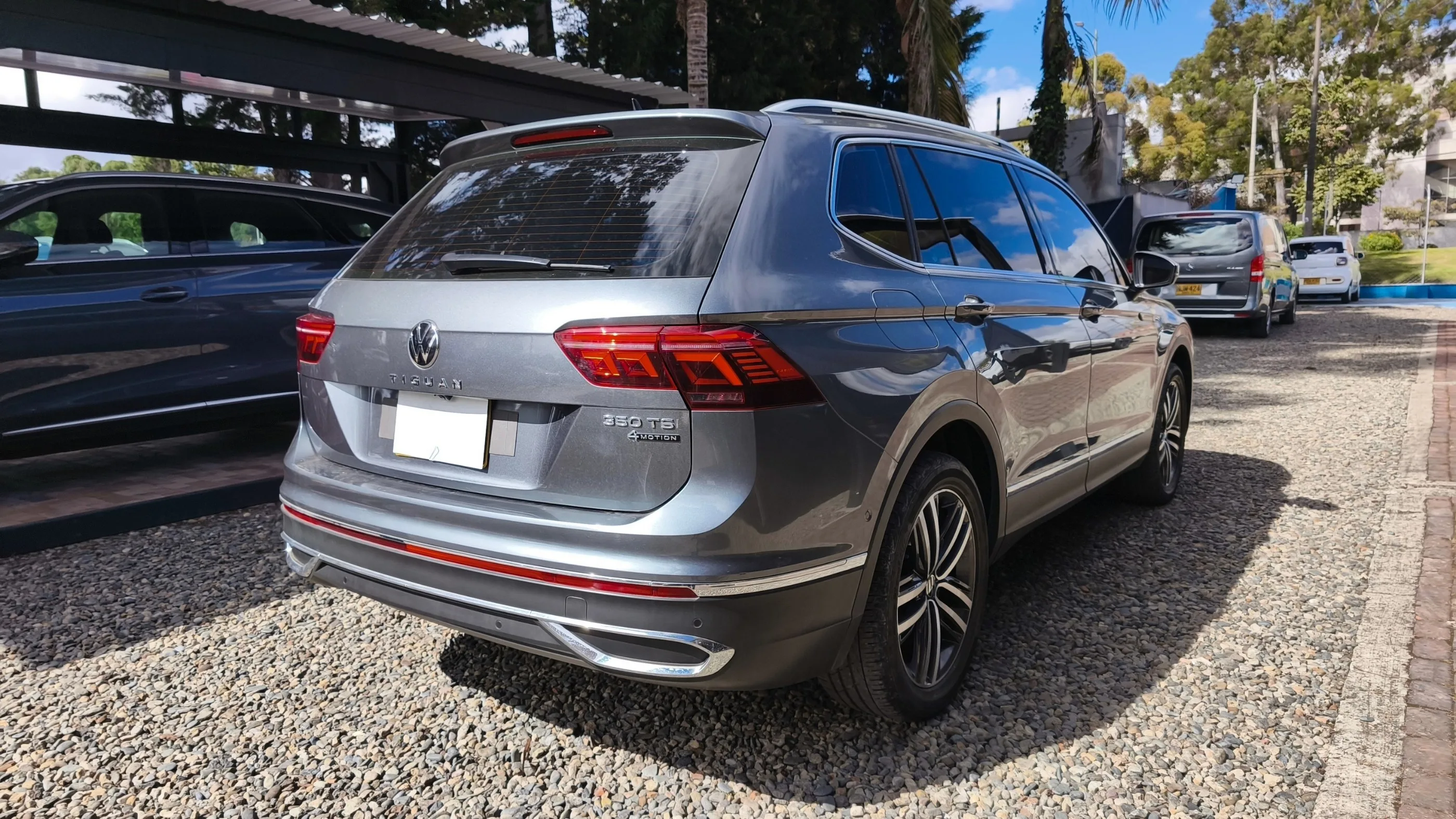 VOLKSWAGEN TIGUAN ELEGANCE 2.0 TSI 4MOTION AT 2000CC TC
