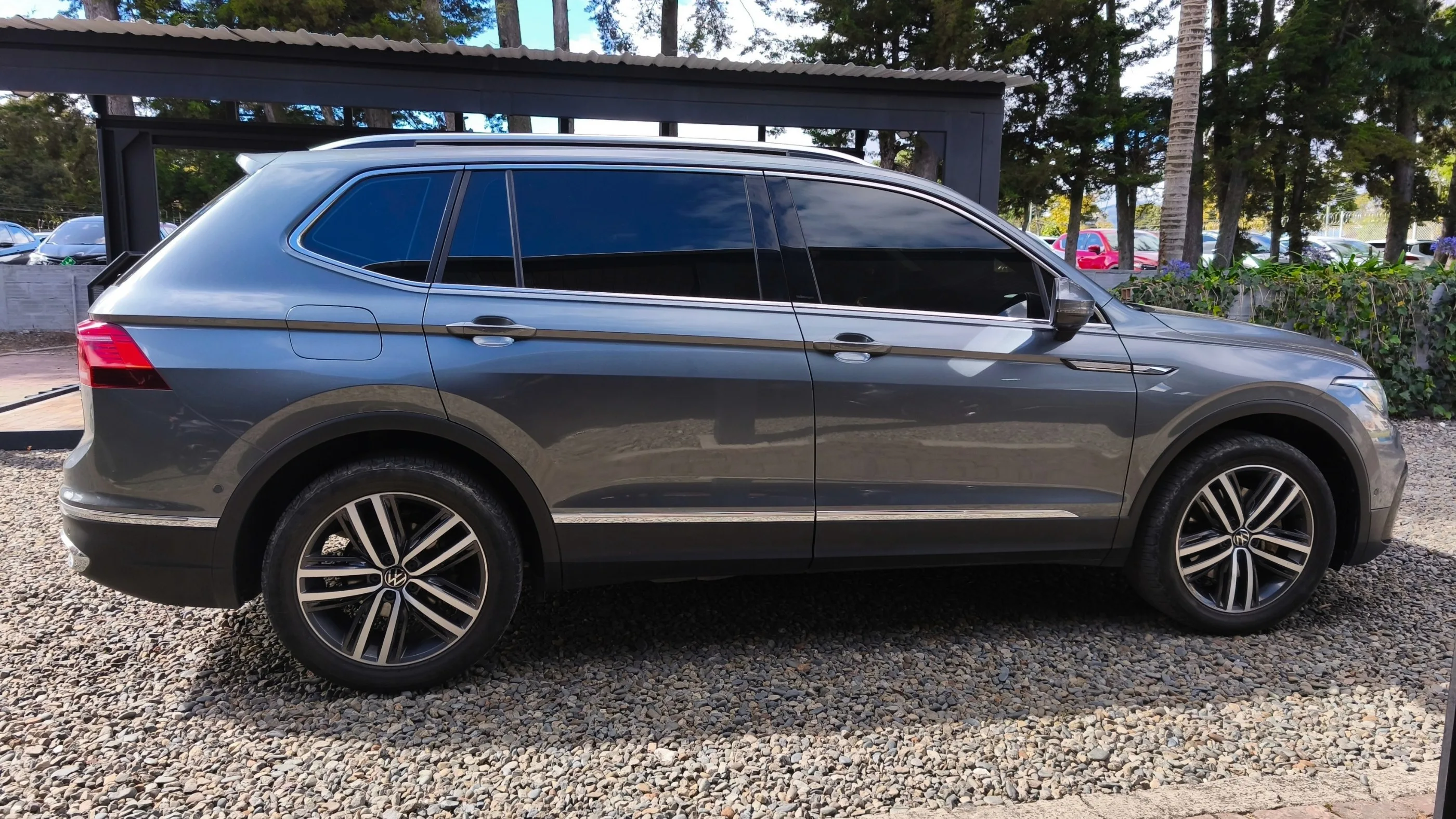 VOLKSWAGEN TIGUAN ELEGANCE 2.0 TSI 4MOTION AT 2000CC TC