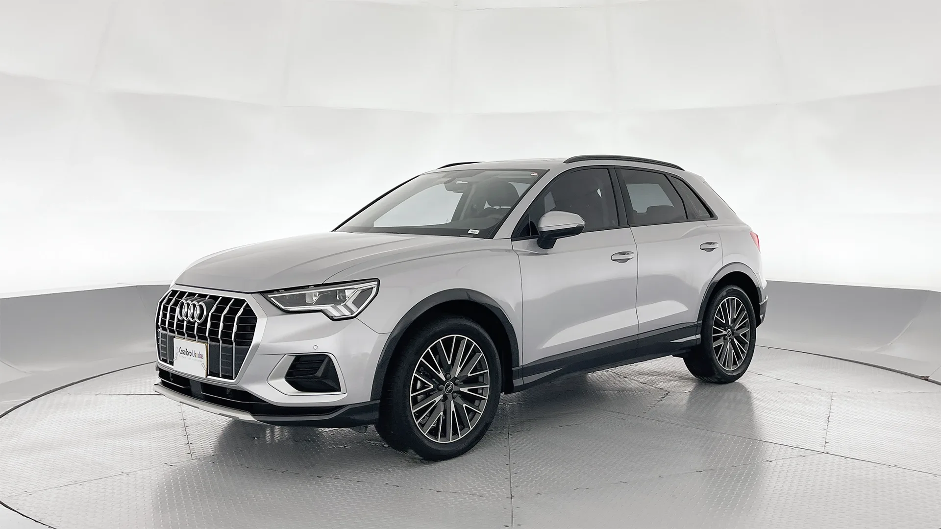 AUDI Q3 35 TFSI AMBITION PLUS TP 1400CC T TC R19