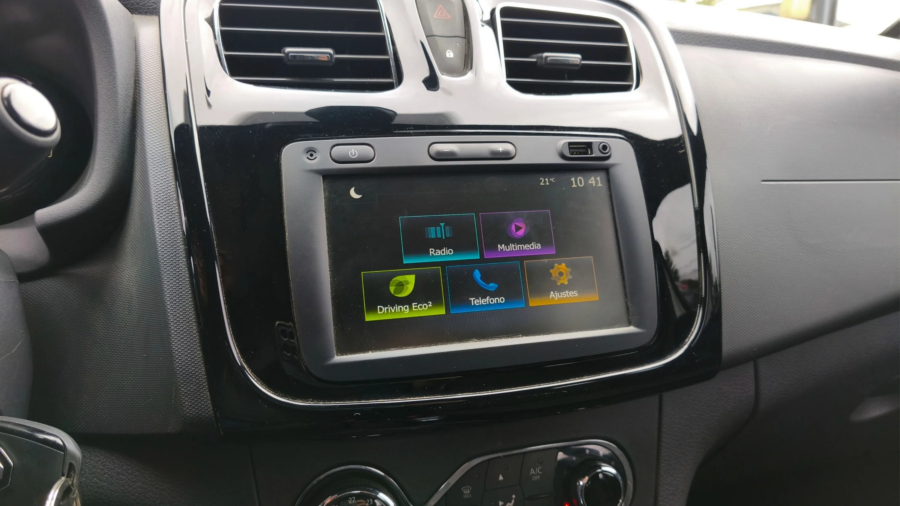 RENAULT LOGAN INTENS TP 1600CC 16V AA 4AB ABS TC