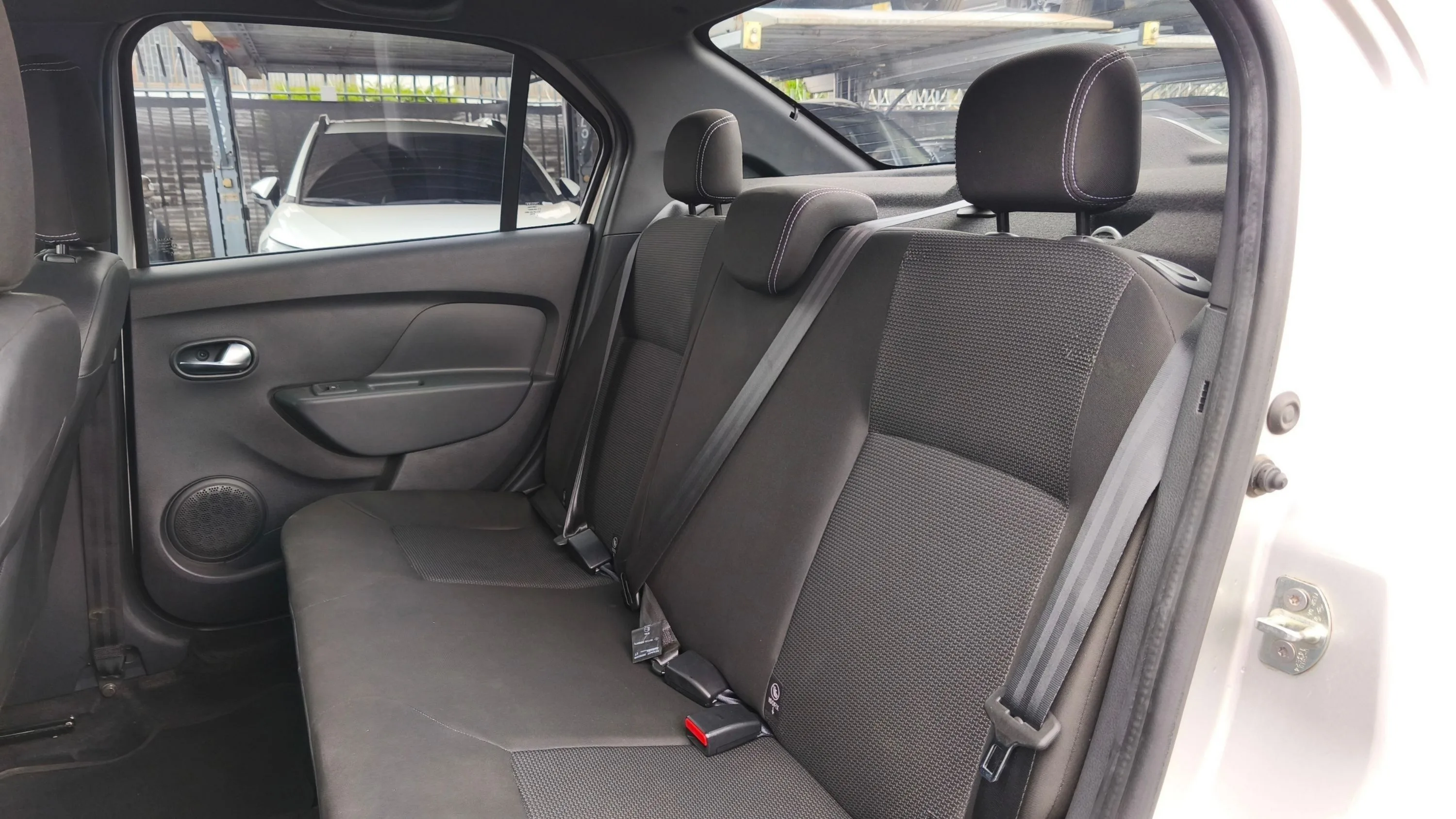 RENAULT LOGAN INTENS TP 1600CC 16V AA 4AB ABS TC