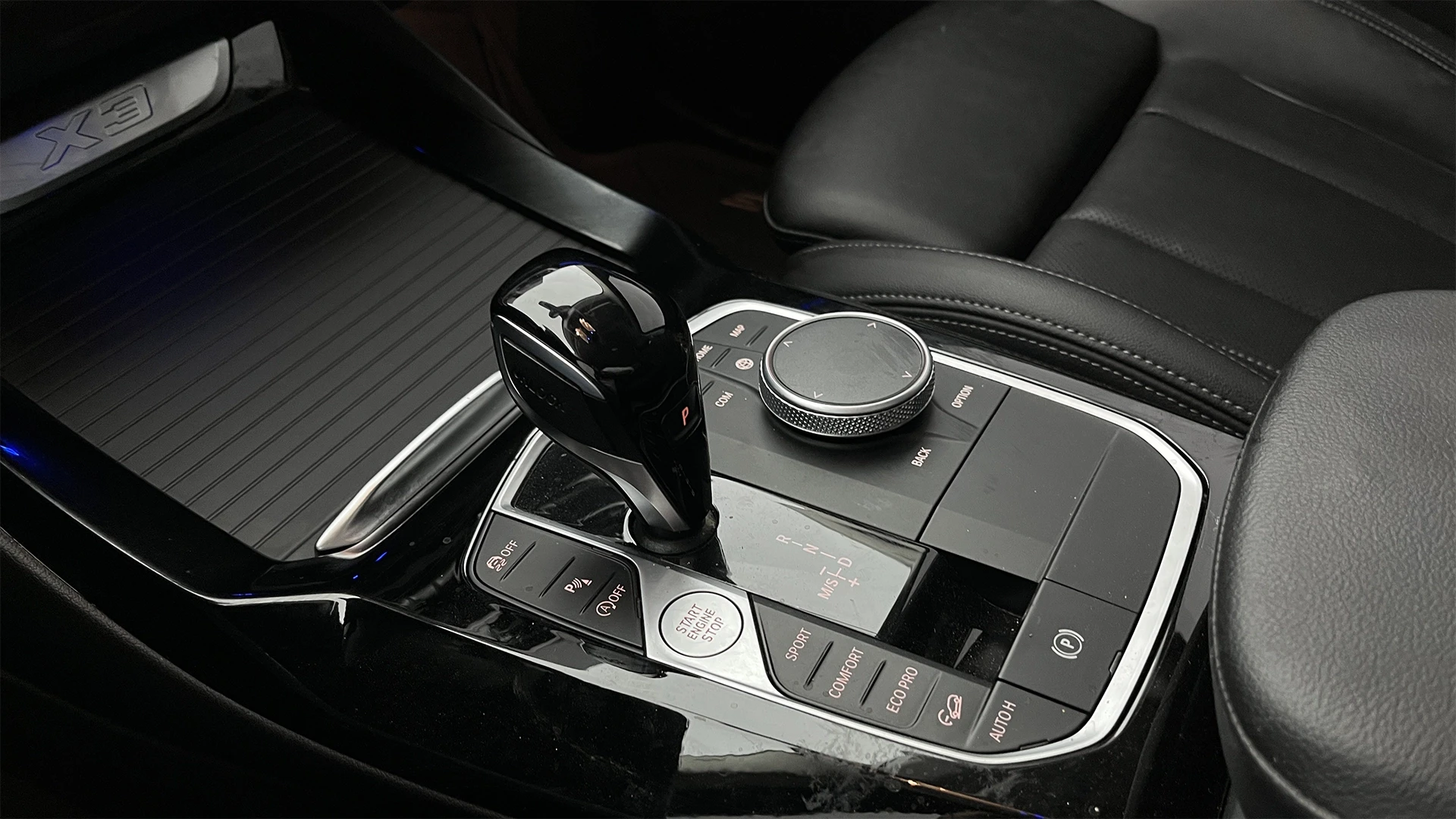 BMW X3 XDRIVE30I TP 2000CC T CT