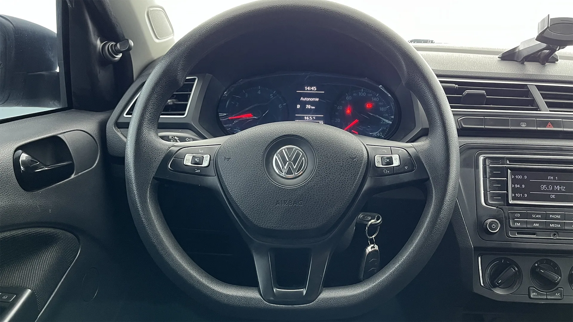 VOLKSWAGEN GOL TRENDLINE MT 1600CC 2AB ABS