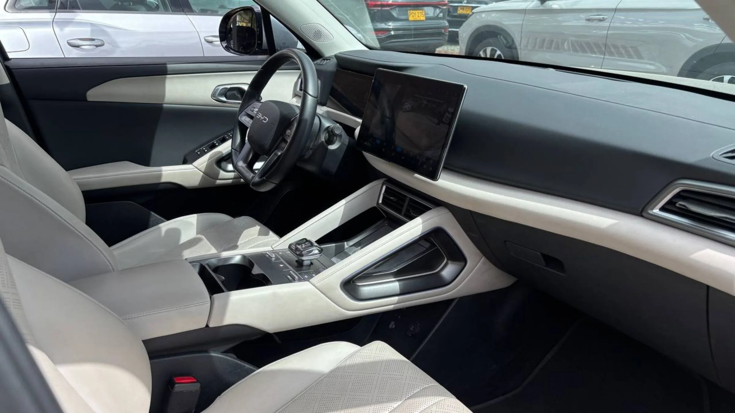 BYD YUAN UP EV AT 130KW 6AB ABS