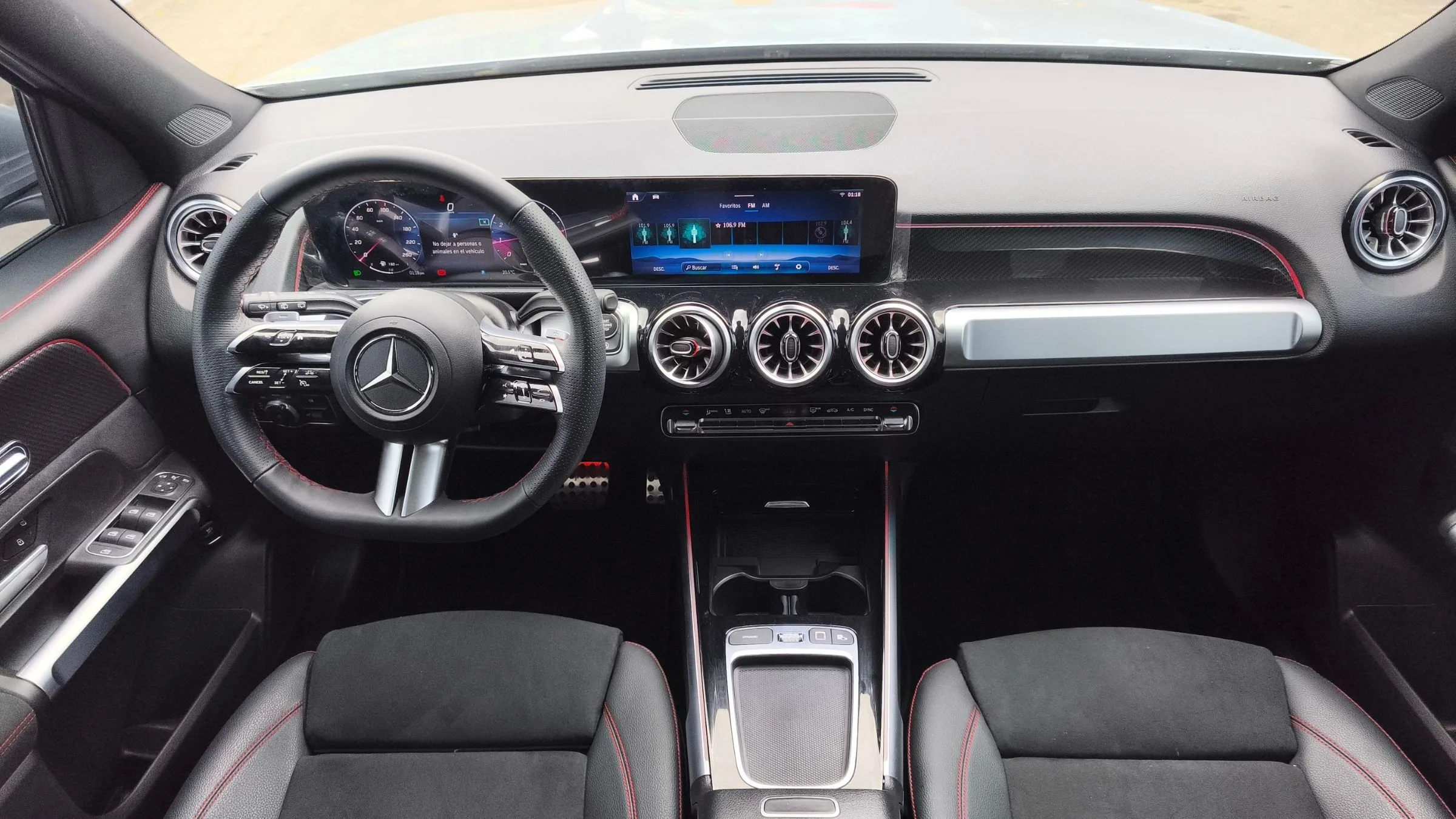 MERCEDES-BENZ GLB 250 4MATIC AMG LINE TP 2000CC T CT