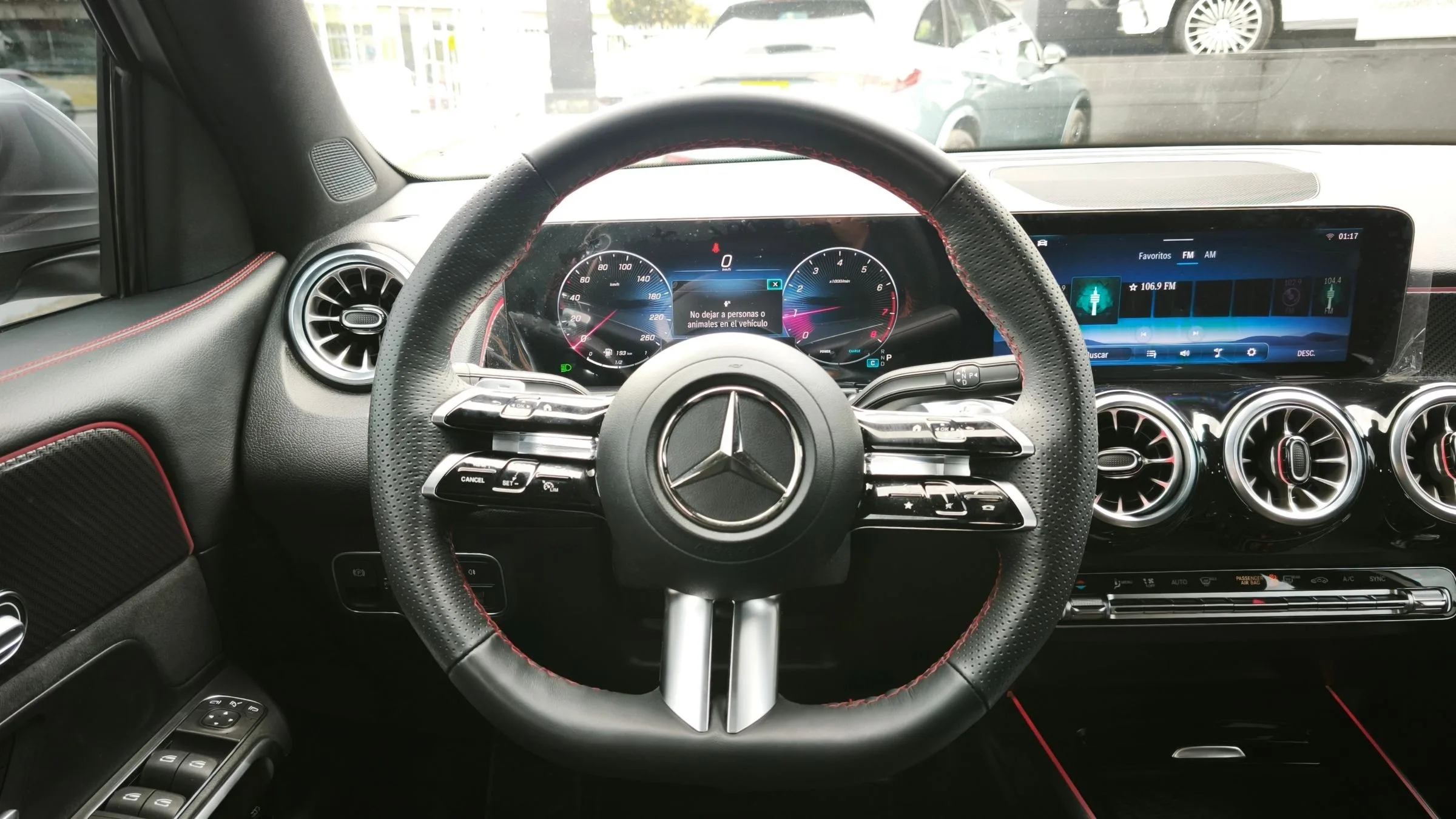 MERCEDES-BENZ GLB 250 4MATIC AMG LINE TP 2000CC T CT