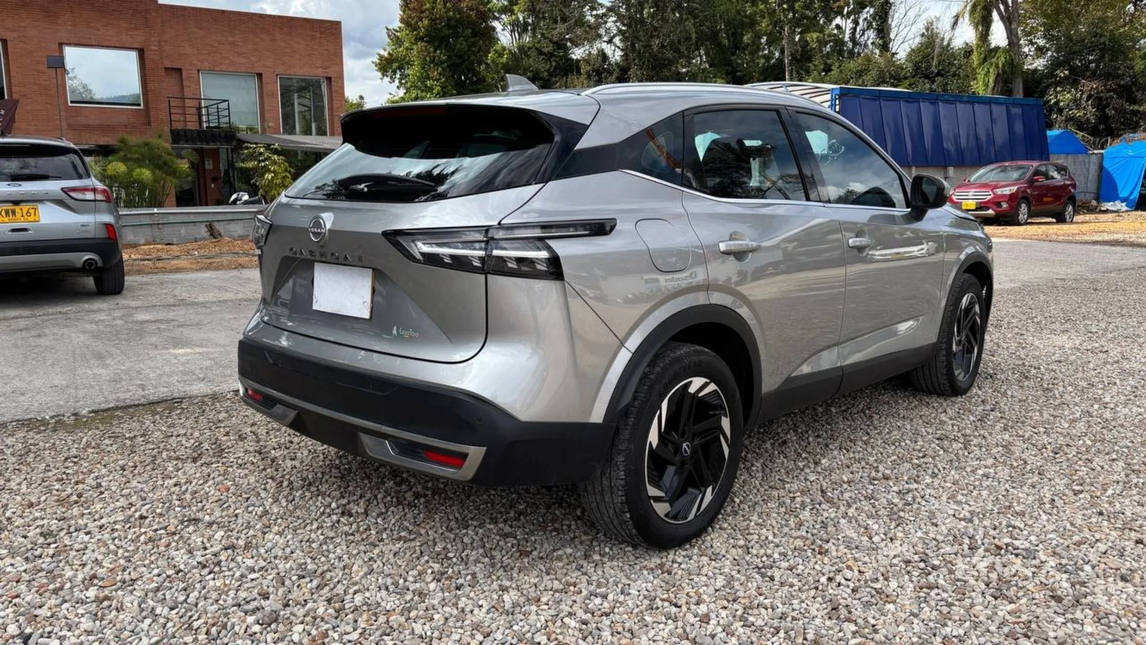 NISSAN QASHQAI SENSE TP 1300CC 4X2 ABS