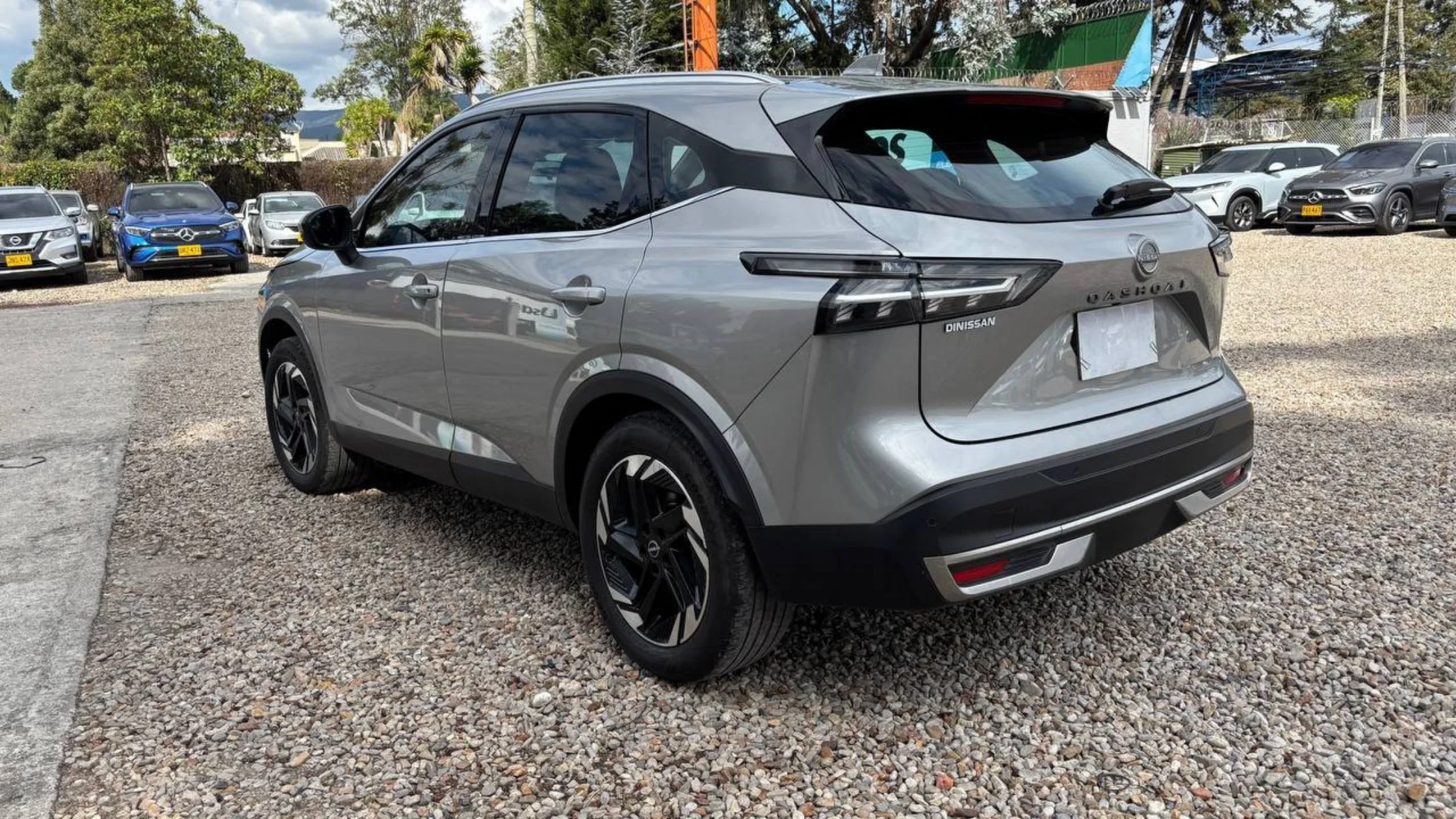 NISSAN QASHQAI SENSE TP 1300CC 4X2 ABS