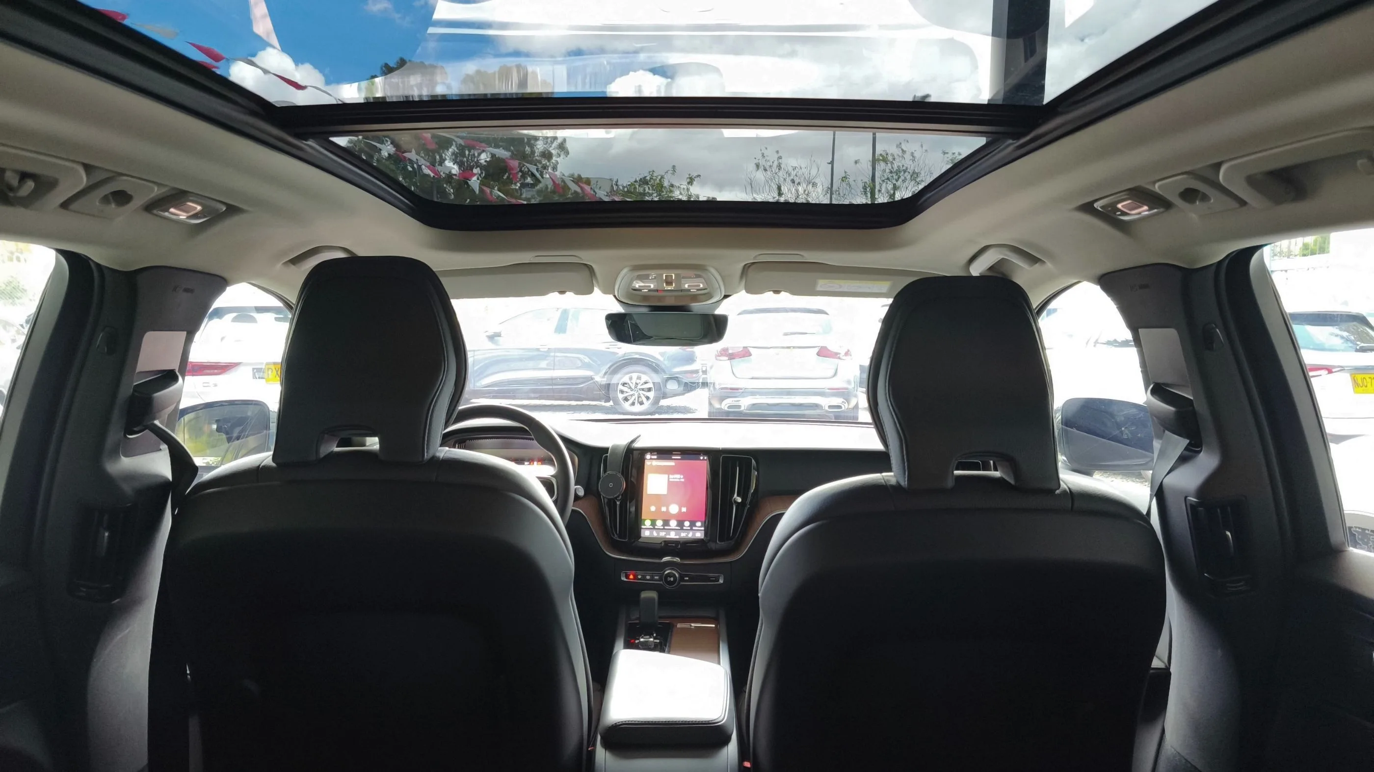 VOLVO XC60 RECHARGE ULTIMATE T8 PHEV AT 2000CC CT